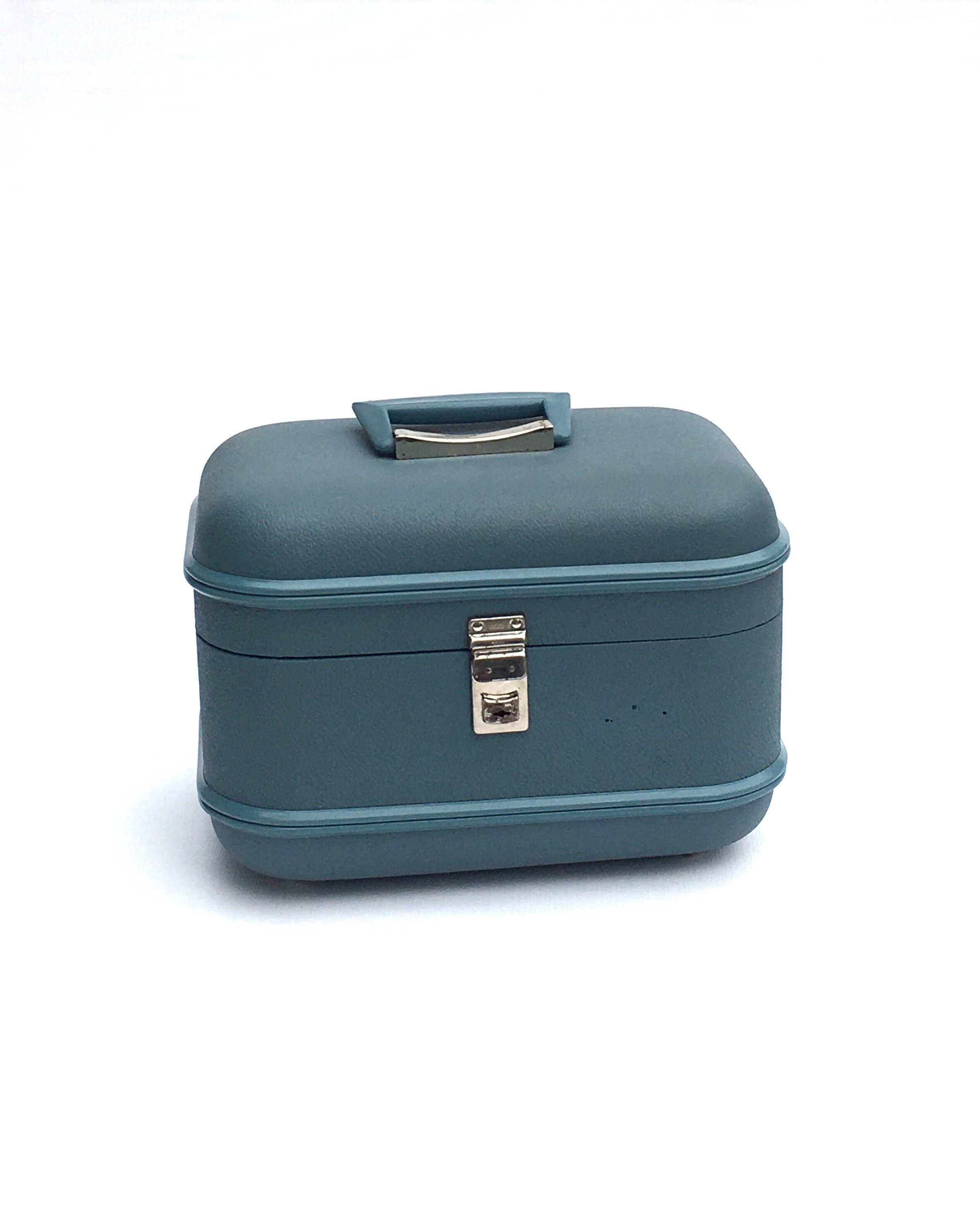 Blue Vintage Cosmetic Train Case