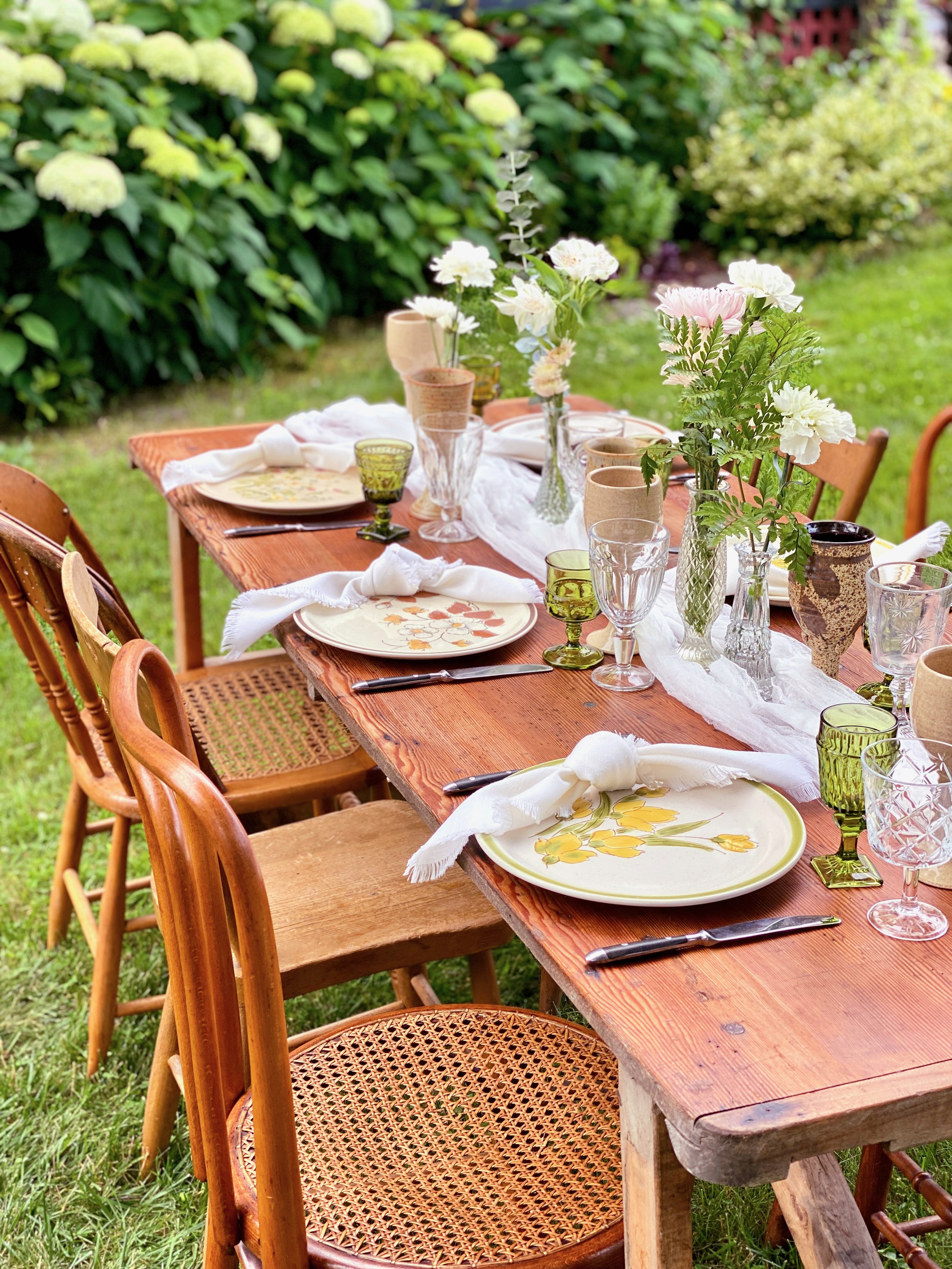outdoor-retro-table-bv.jpeg