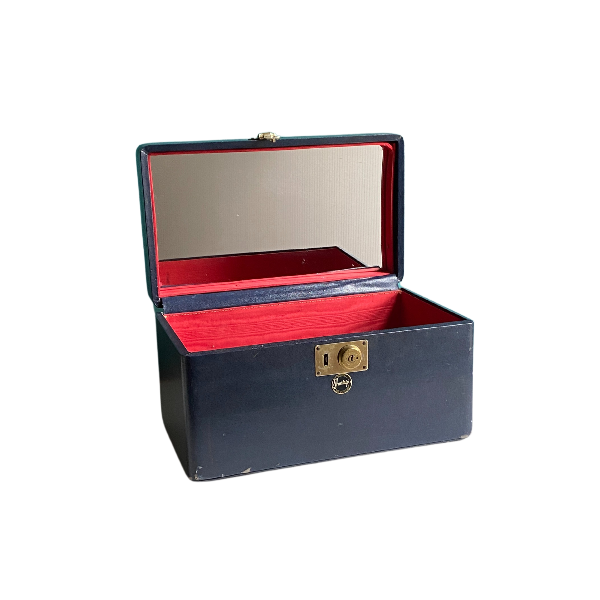 jacline-train-case-open.png