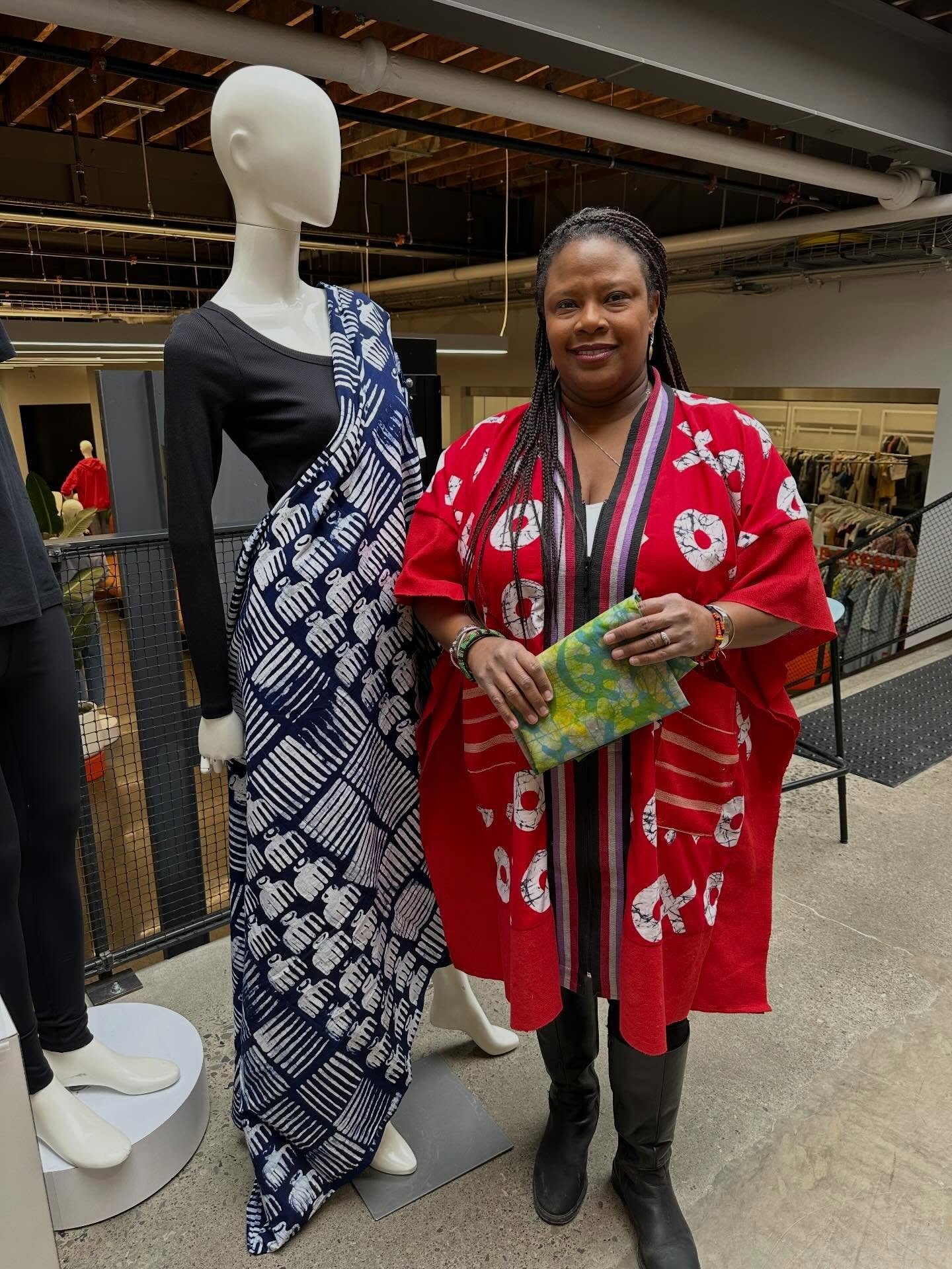 Join us tomorrow Tuesday, March 31st for our Batik information session with Nadia Richards!

We&rsquo;re meeting with @owia_house to share more details on a 4-week summer intensive training about the art of African Batik. 

To join us, please fill ou