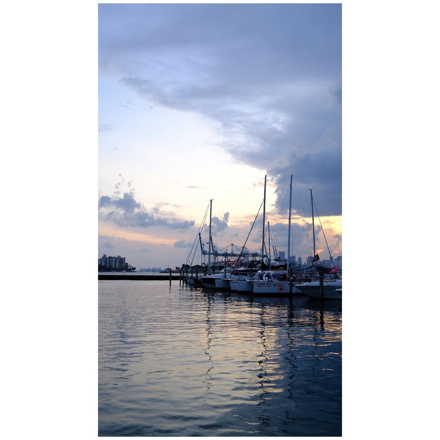 if i caption this &ldquo;good morning&rdquo; no one will know i took it at sunset instead of sunrise
.
.
.
.
#sailboats #sailboat #marina #reflection #water #ocean #Fuji #FujiX100v #X100v #photography #digitalphotography #affinityphoto #fujilove #myf