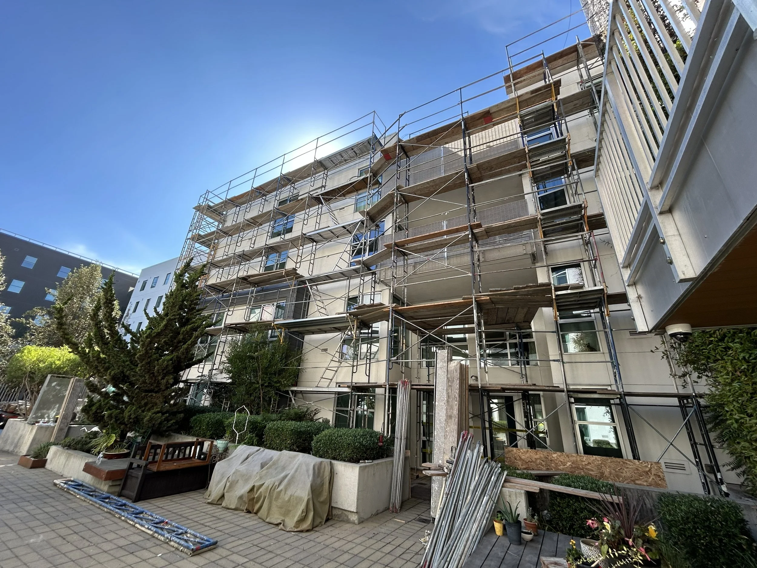 Inside Wall Left Before.jpg