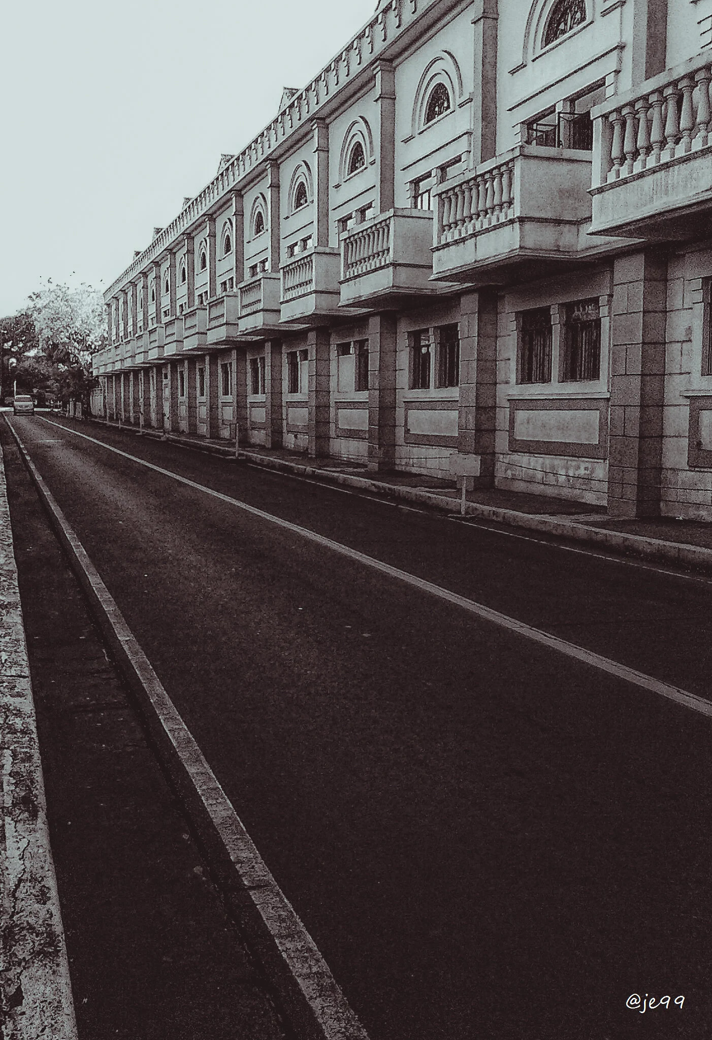 "Intramuros"
Side street at the entrance.