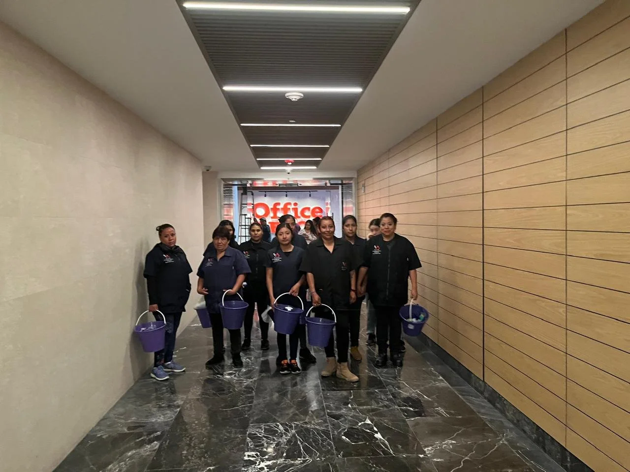 LIMPIEZA DE OFICINAS