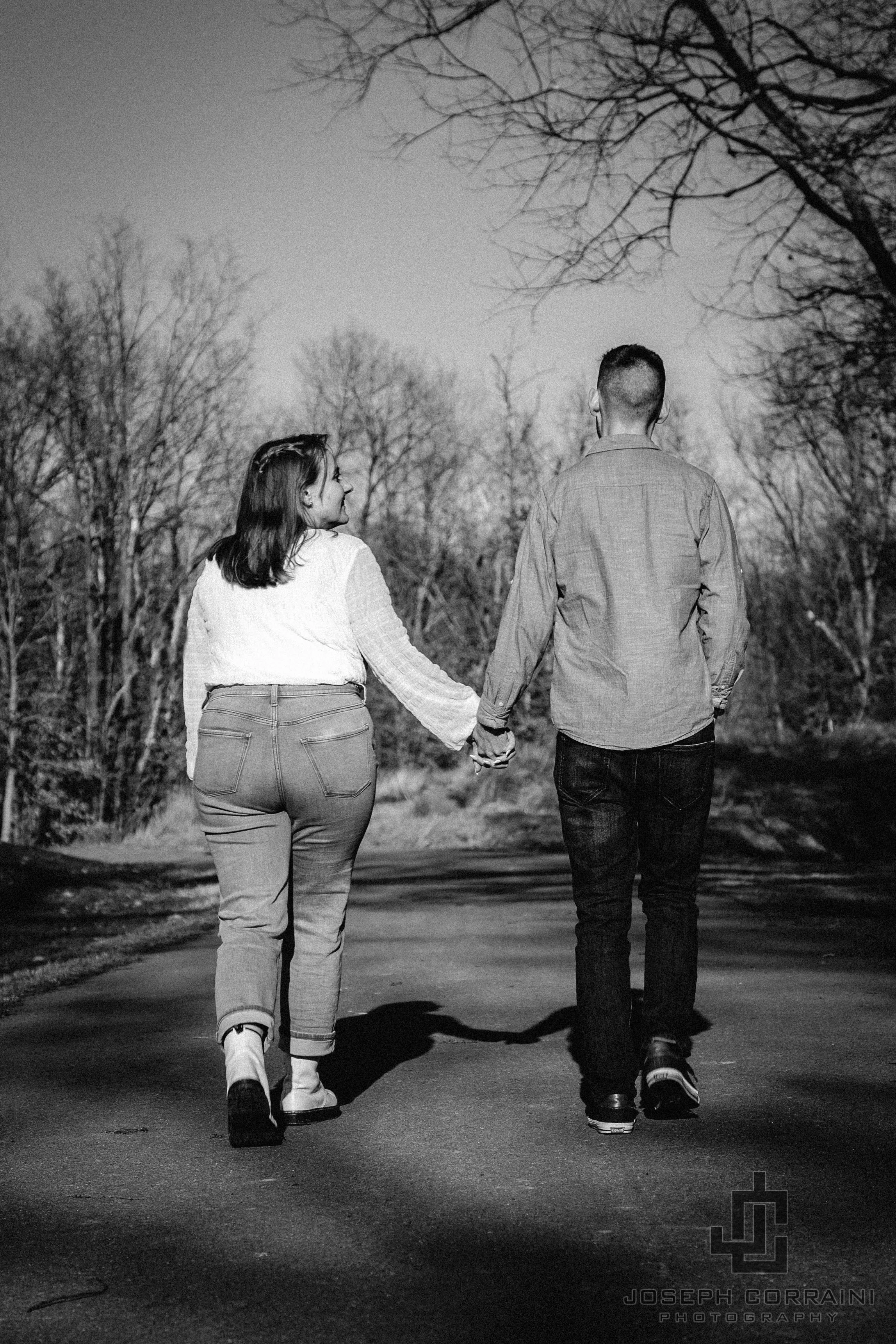 Sean & Lauren-08289-Edit.jpg