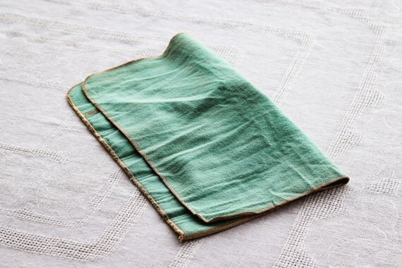 https://i.etsystatic.com/8401895/r/il/5d45b5/3003458375/il_570xN.3003458375_8b6e.jpg