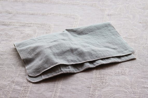 https://i.etsystatic.com/8401895/r/il/7f4b0f/2955759042/il_570xN.2955759042_5gz1.jpg