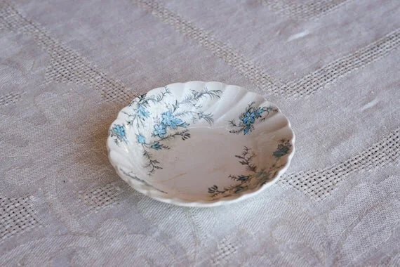 https://i.etsystatic.com/8401895/r/il/0a4f08/2974788289/il_570xN.2974788289_gyyv.jpg