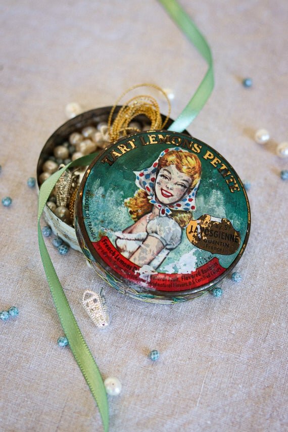 https://i.etsystatic.com/8401895/r/il/9f9d0d/2635650375/il_570xN.2635650375_ox1p.jpg