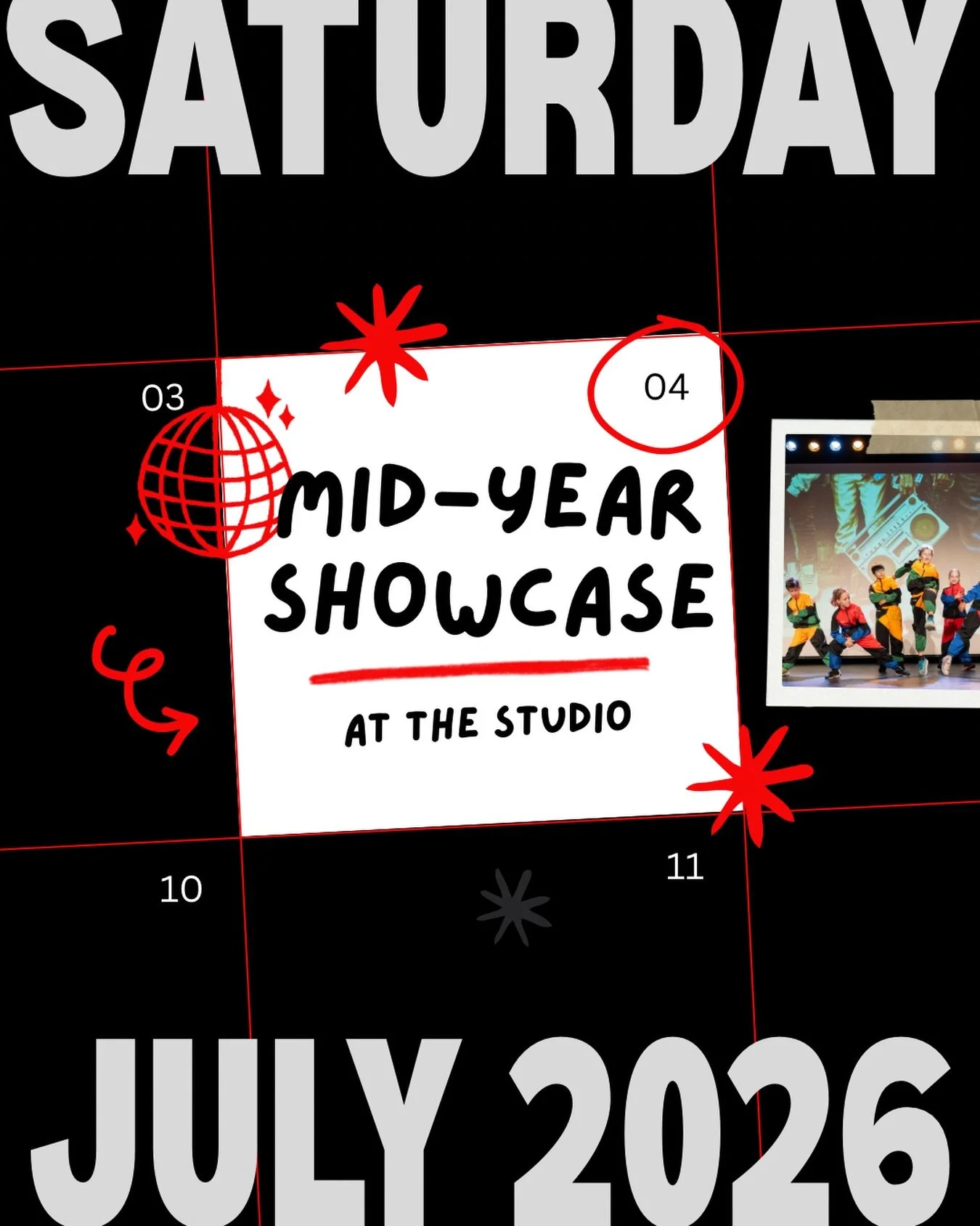 SAVE THE DATE 📆- July 4th / At the studio 

Our students are ready to shine across three sessions.
Performances, good vibes and the return of our legendary cupcakes 🧁 

SEE YOU THERE!