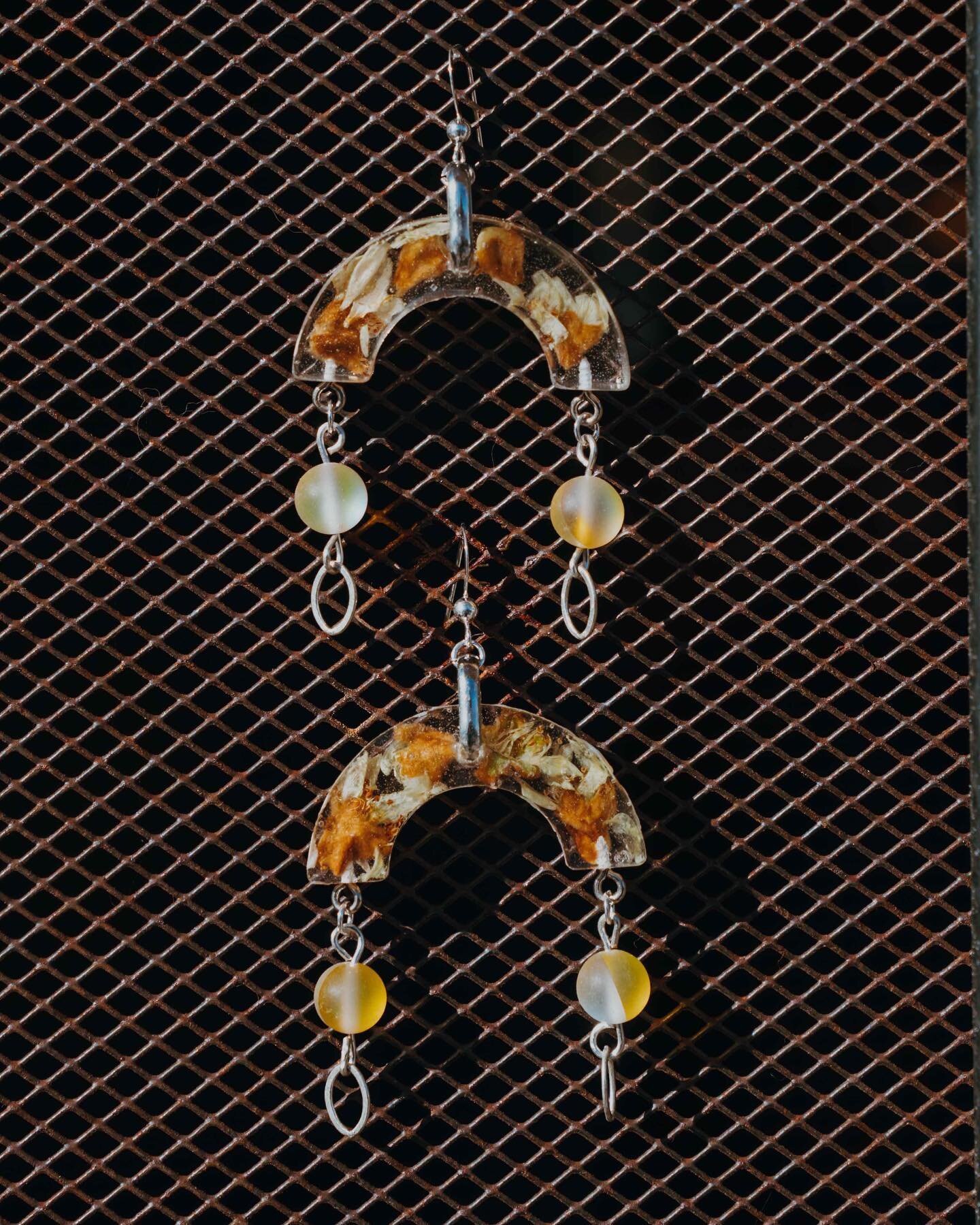 one pair of loquat bloom earrings left $25 local dropoff, $35 shipped