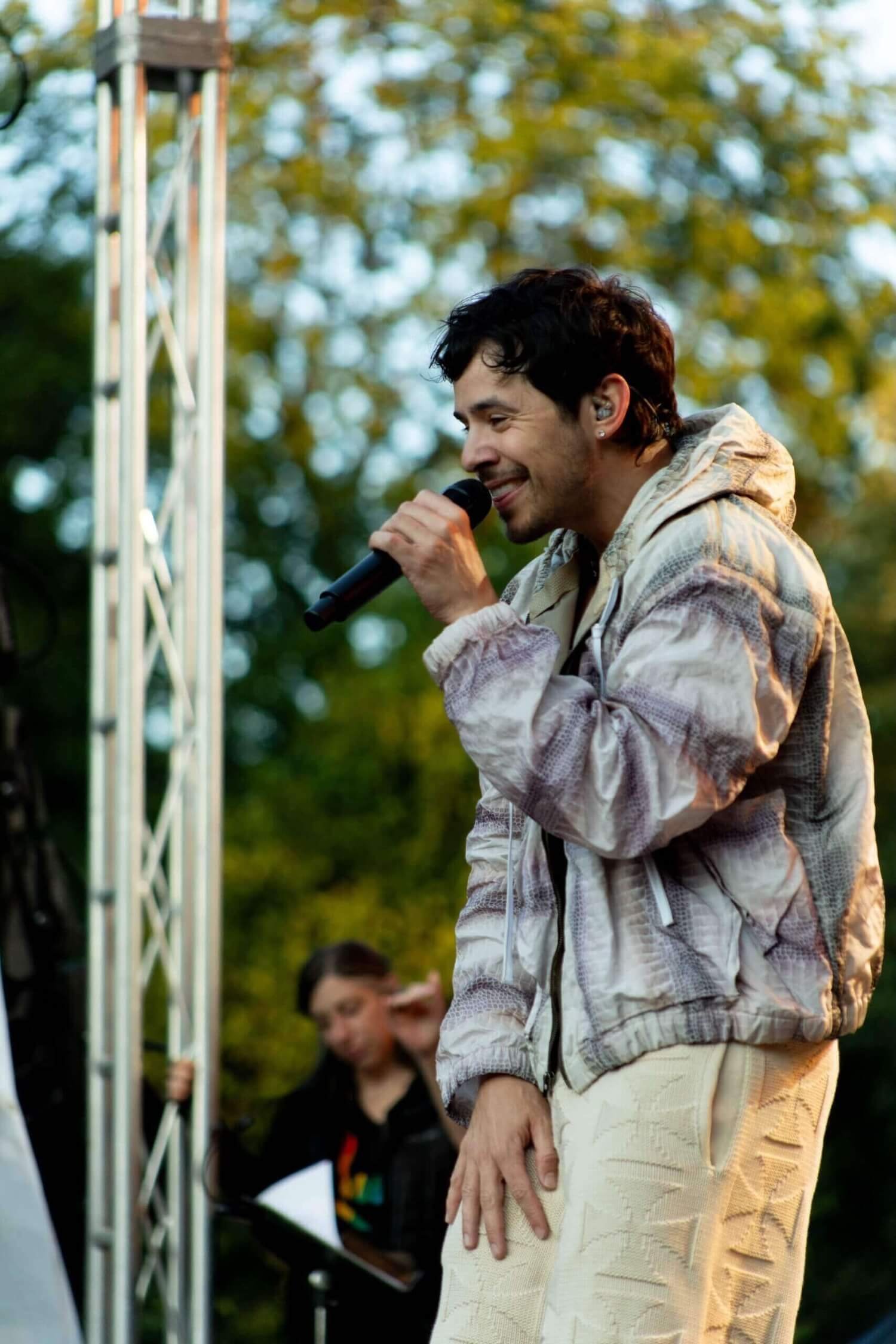 Pittsburgh Pride - Concert Lighting - 7.jpeg