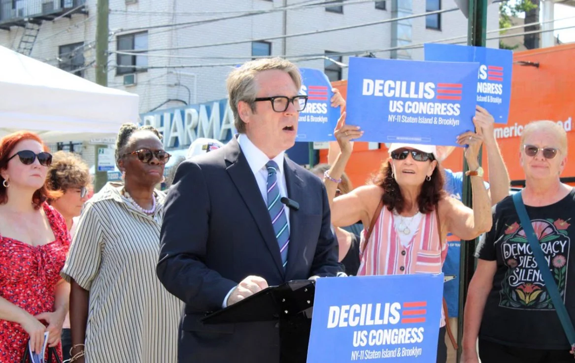 Mike DeCillis speaking at an event