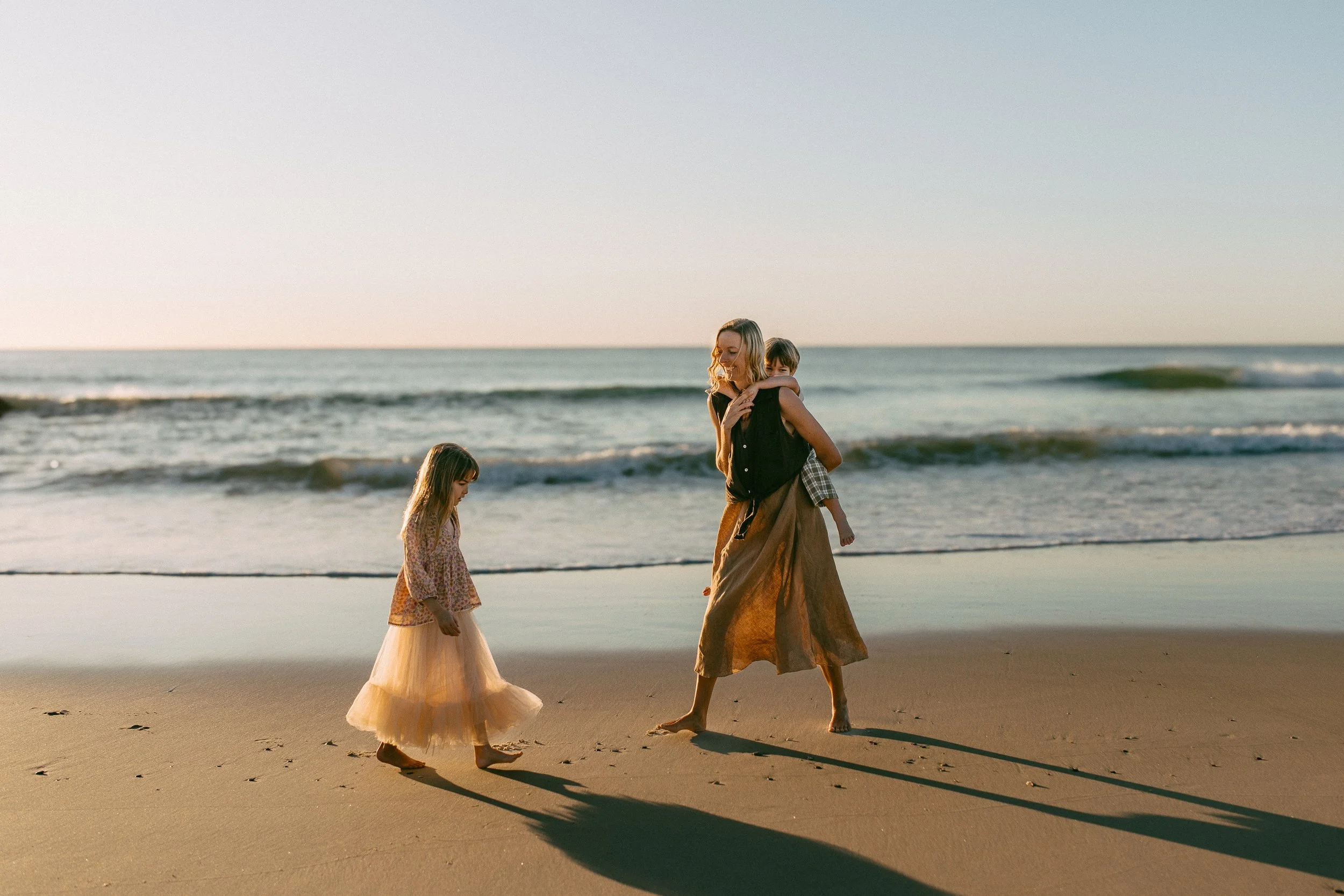 Best Beach Locations for Family Photos on the Gold Coast