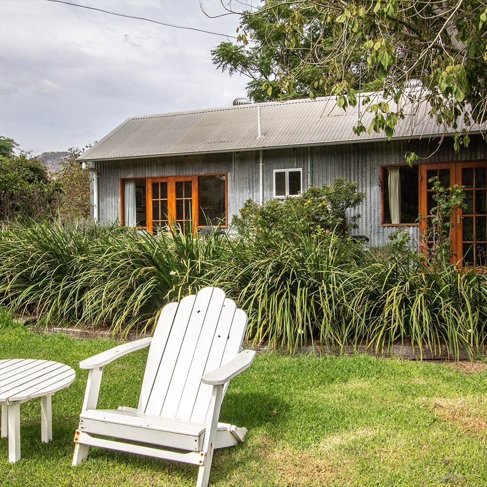 Riverlea-cottages-mudgee-country-romantic-escape-nsw-01.png