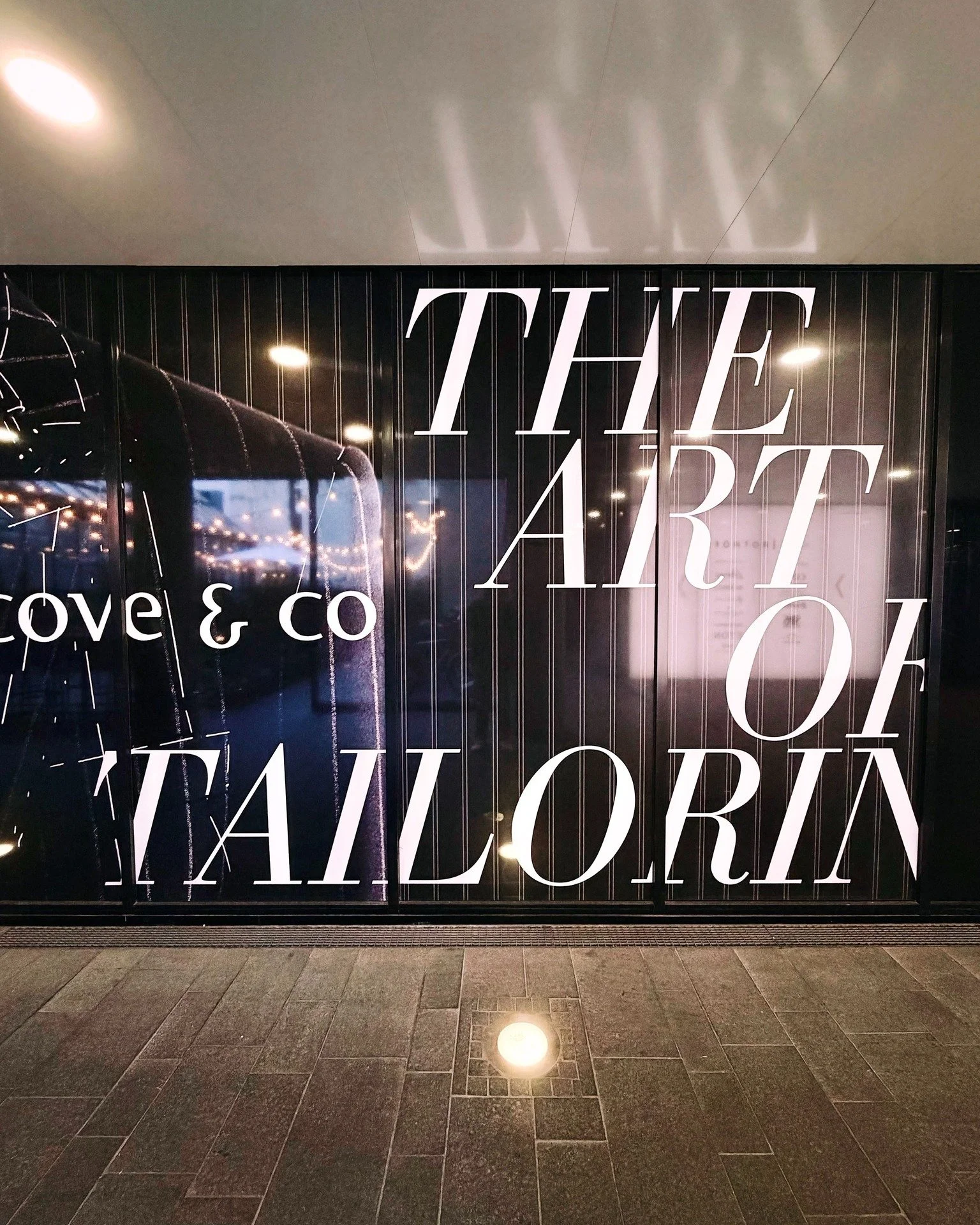 Augen auf in der Passage! 👀 Hier trifft Handwerk auf Stil! @coveundco 
➖
#neuerofhof #frankfurtdubistsowunderbar