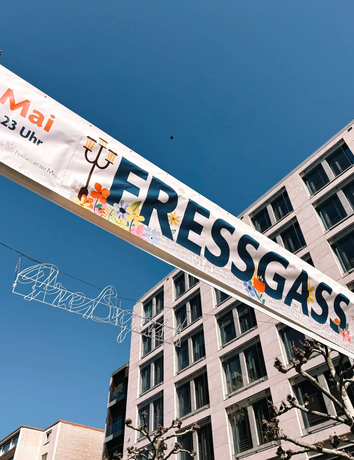 Um die Ecke findet 13. bis zum 22. Mai wieder das Fressgassfest statt. Entspannt, genussvoll und genau richtig f&uuml;r den Mai! 
➖
#neuerothof