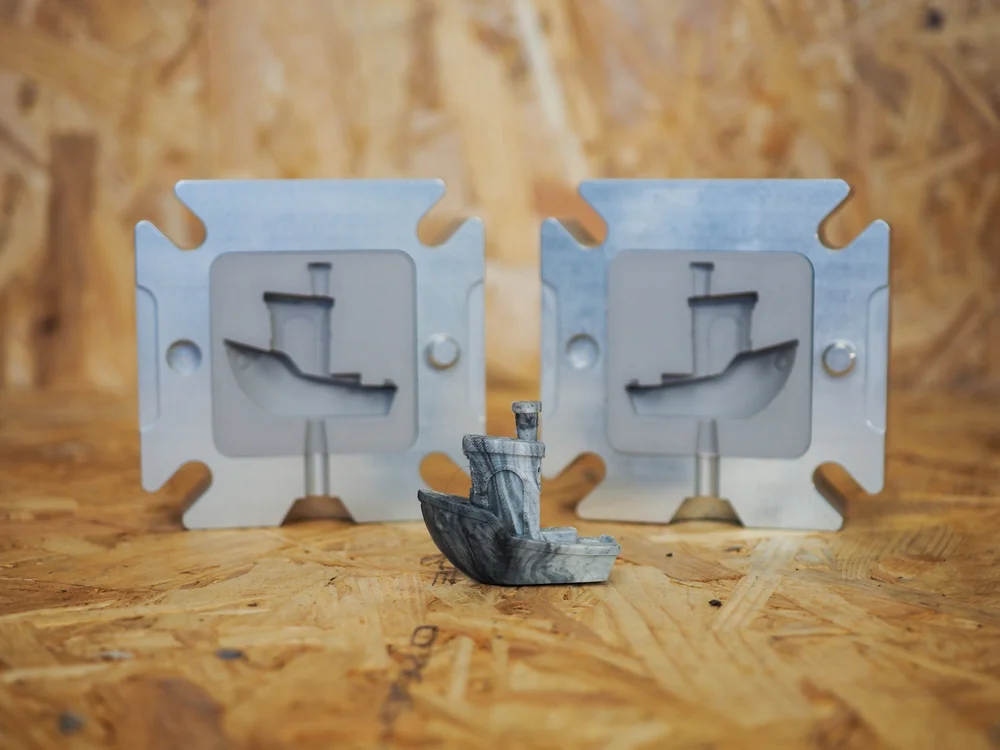 3D-printed mould insert producing recycled plastic prototypes on the Injection Mini V2.