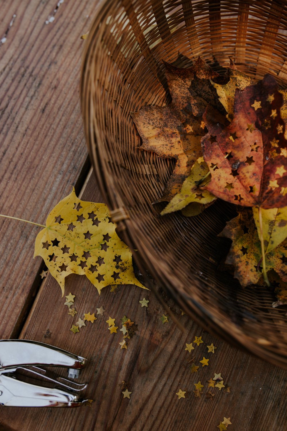 Paper Punch Confetti Fall Tree Craft