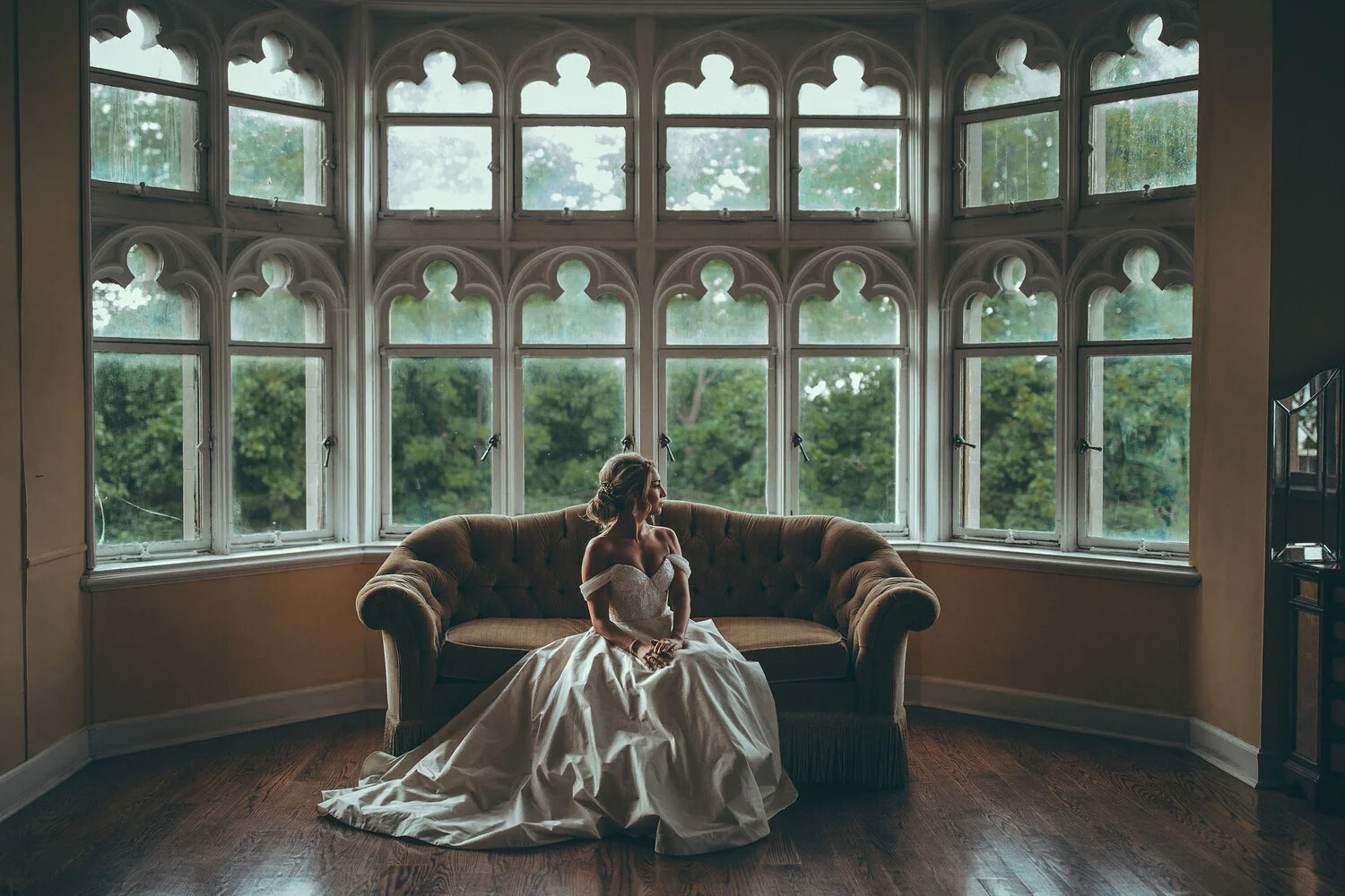 01_Sheri&JonWedding_SheriGettingReady-161.jpg