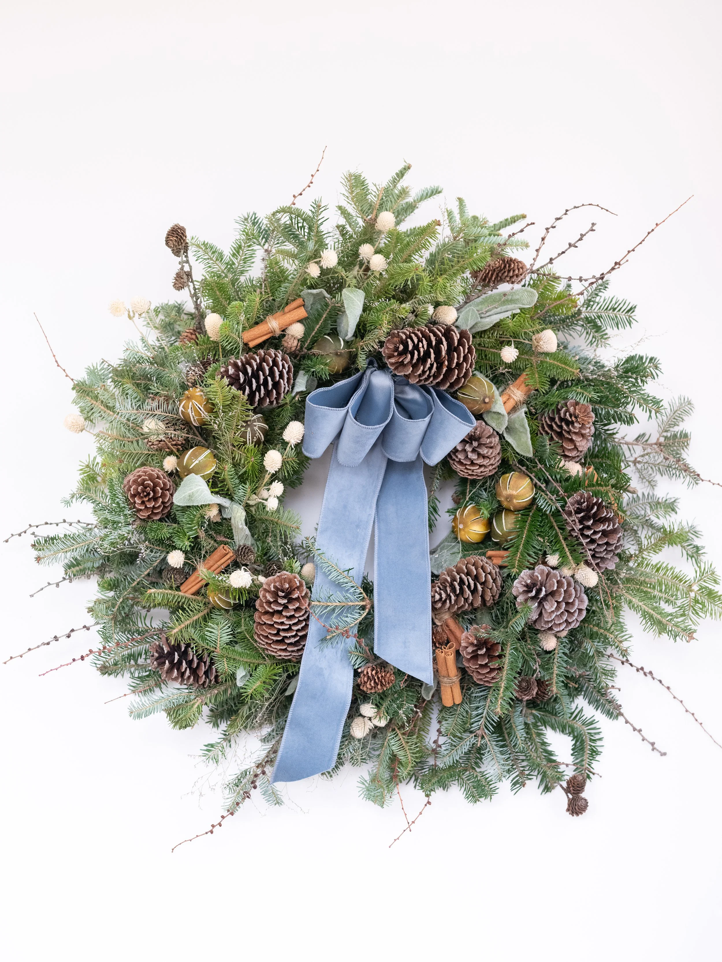 WintersHallow-ChristmasWreaths-Farmhouse1851_01.JPG
