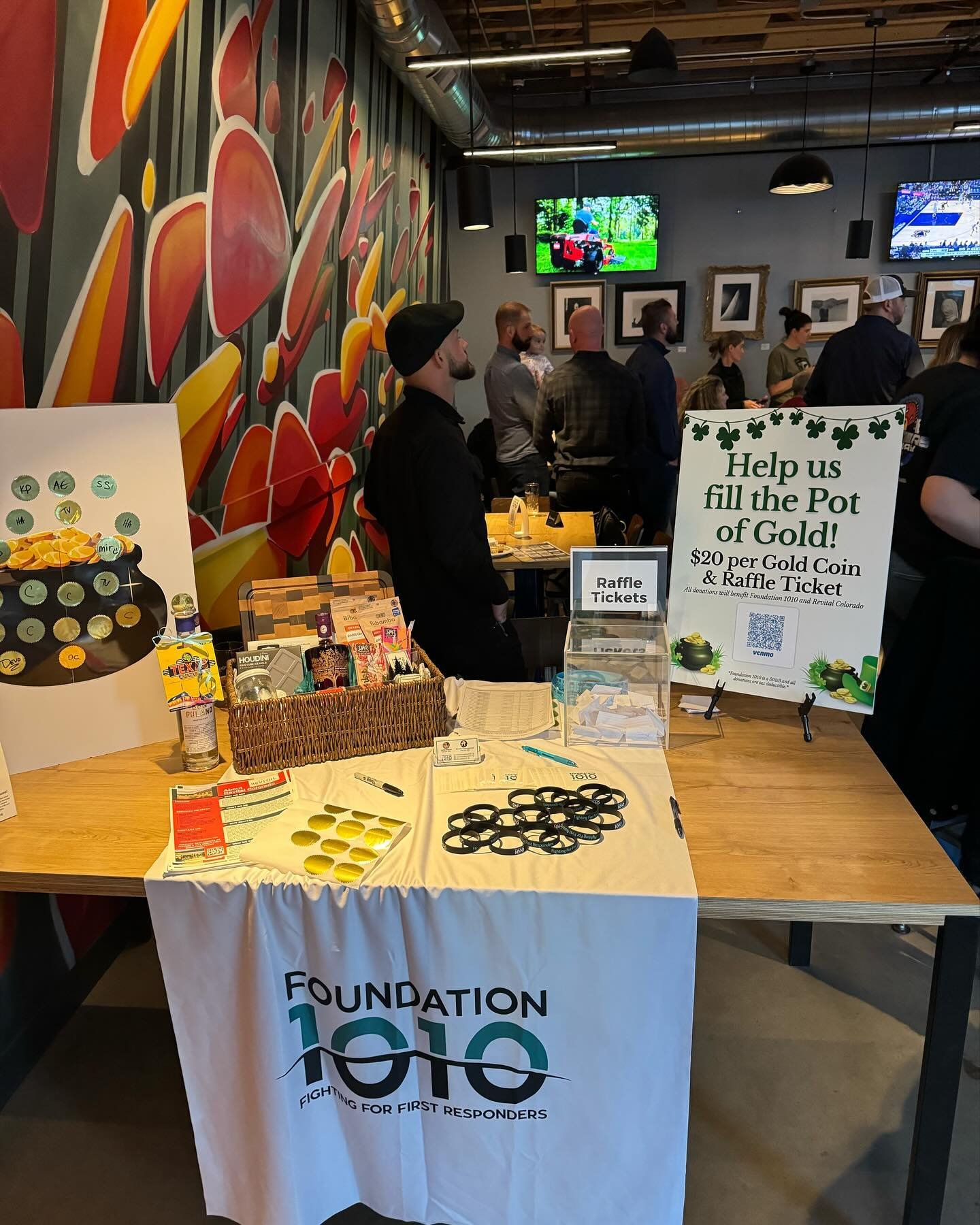 We attending a fun bingo fundraiser last week put on by @foundation10_10 to support first responders and their families. We are so thankful for our partnerships with other amazing organizations like this who want to make an impact in the responder co