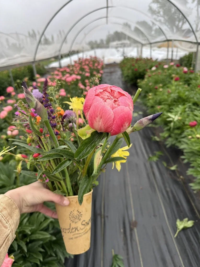 Coffee and Flower Picking for Responders