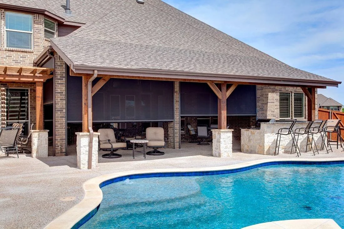 Best Patio Screens & Outdoor Motorized Patio Shades in OKC