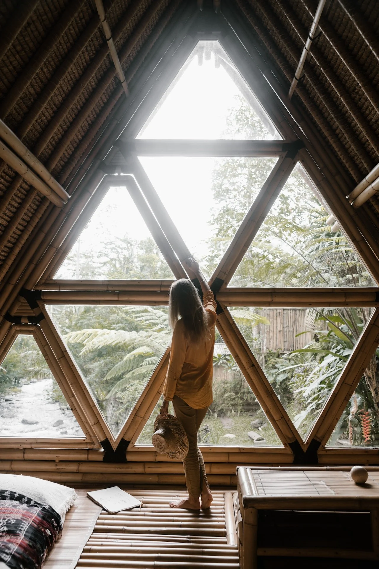 Exploring Popular And Modern Window Designs For Your Home