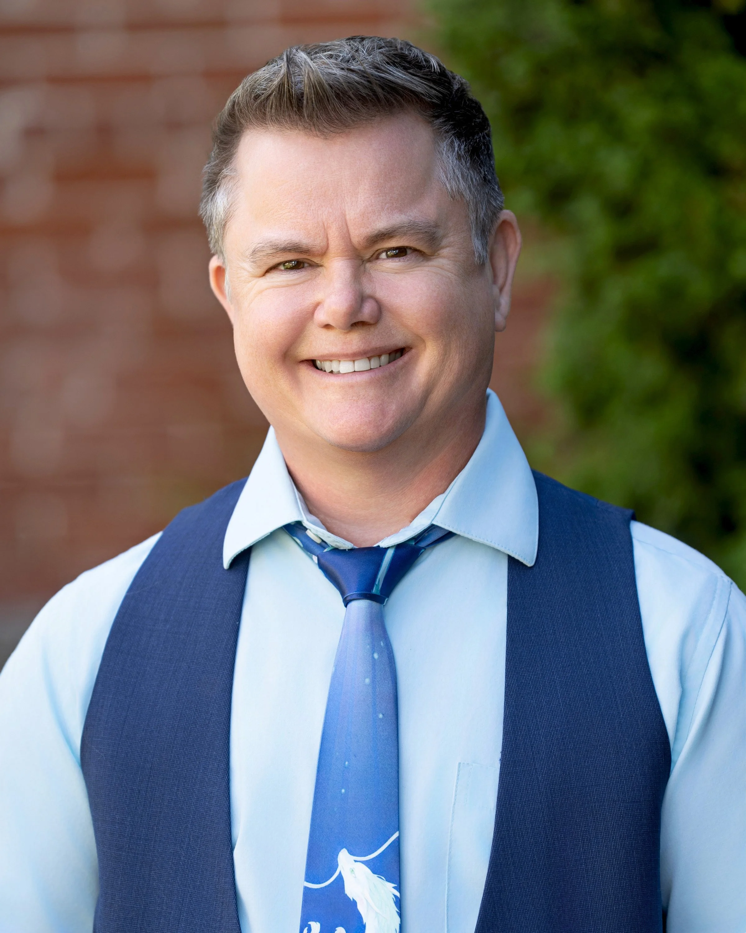 Toben Asklar, Board Member (They/them)