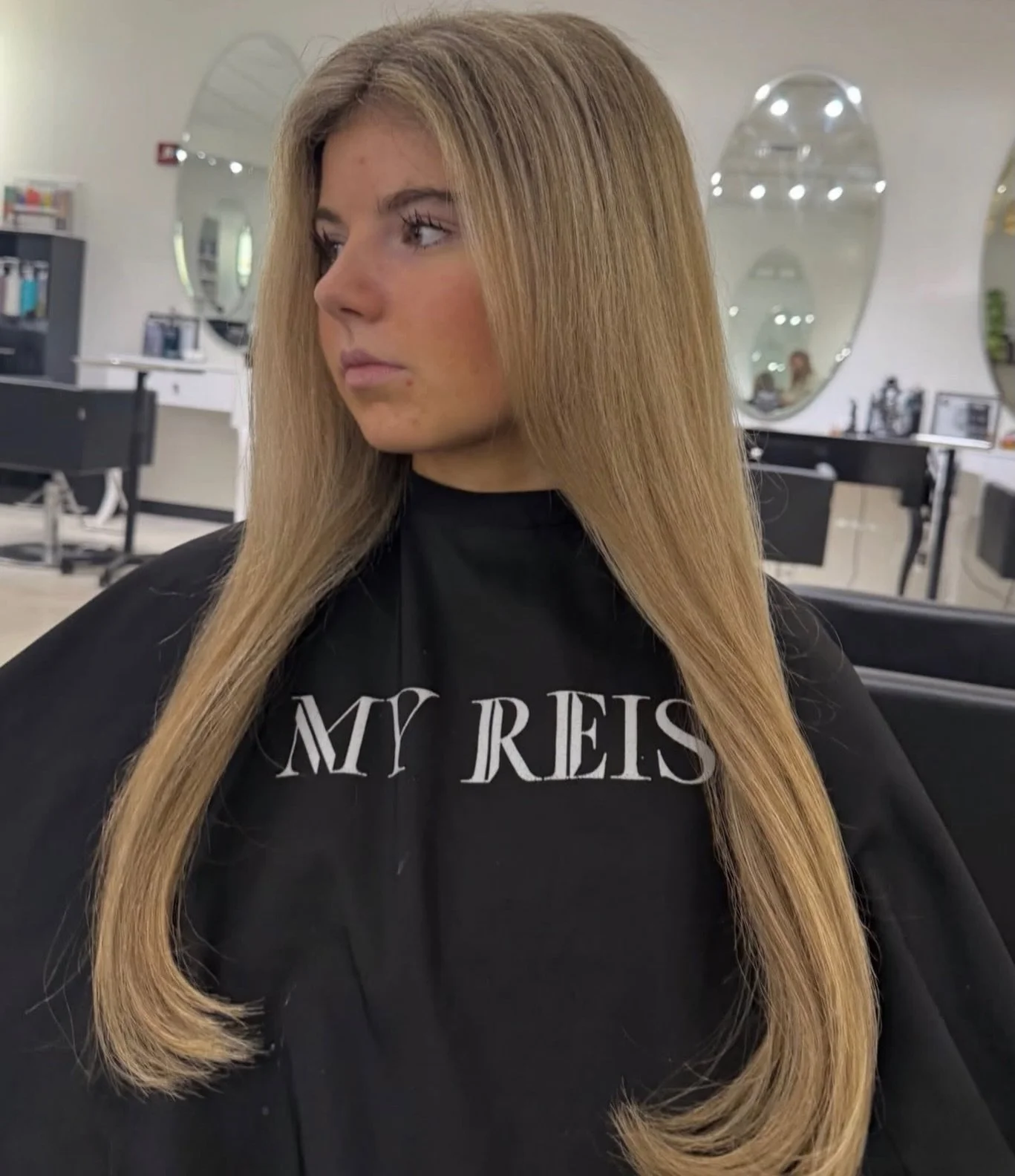 Back to blonde 👱&zwj;♀️ @_hair_by_g