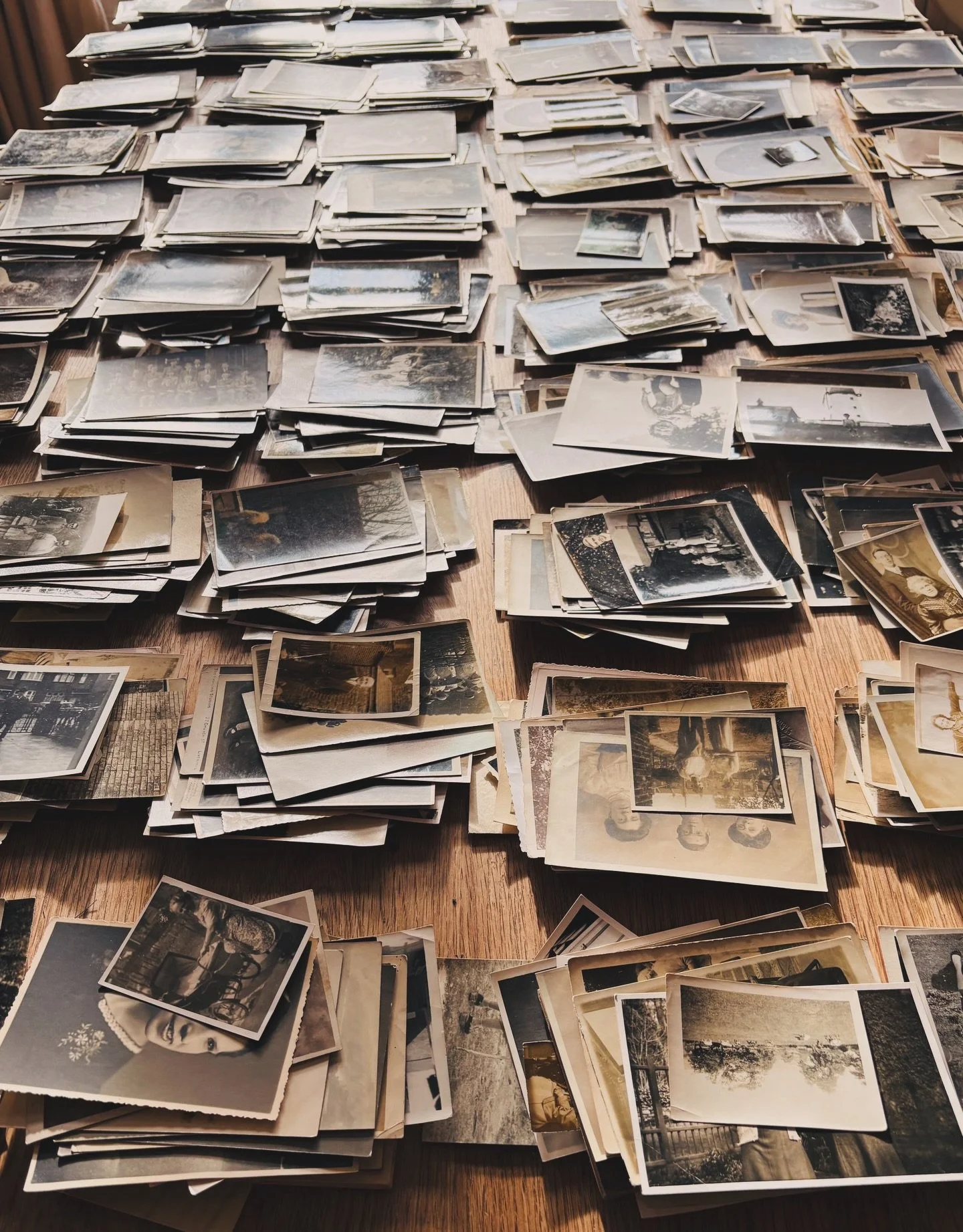 We have started gathering and making packs for our April and May events.

Vintage photos, book pages, things that have already lived a life, ready to be made into something new.

Both events are now sold out, but you can join the waitlist for future 