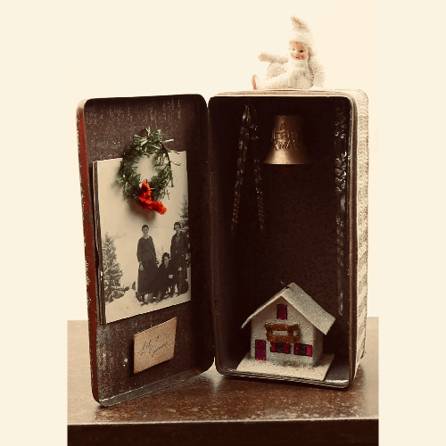 Black White Modern Handwritten Square Studio Logo.GIF