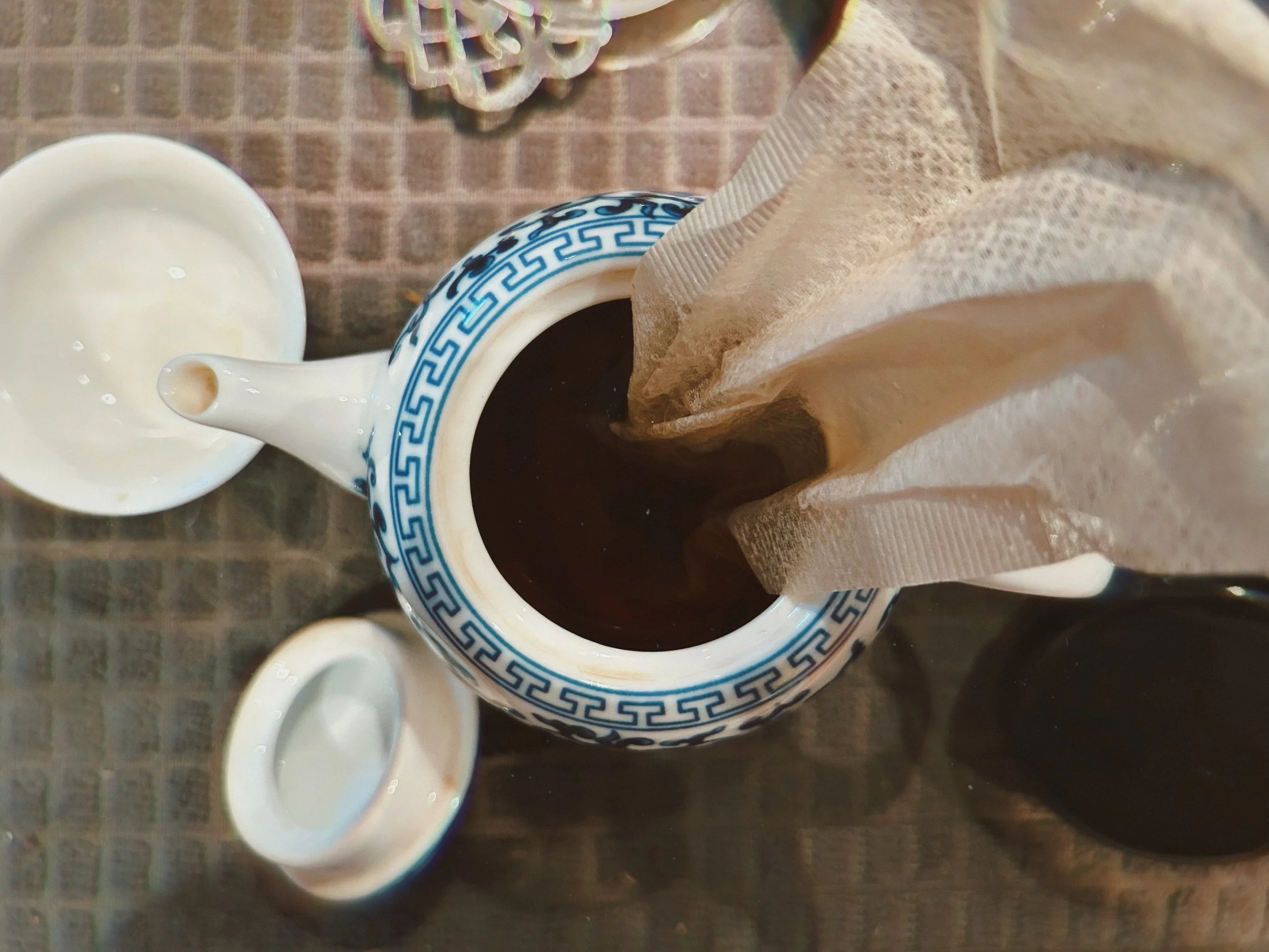 Dangerous thunderstorm? I think you mean BRAINSTORM. But no, seriously, it&rsquo;s raining sideways, right now&hellip; 🌧️

More importantly, I am in the shop today, brainstorming some fantastical new blends for this weekend, because you will be able