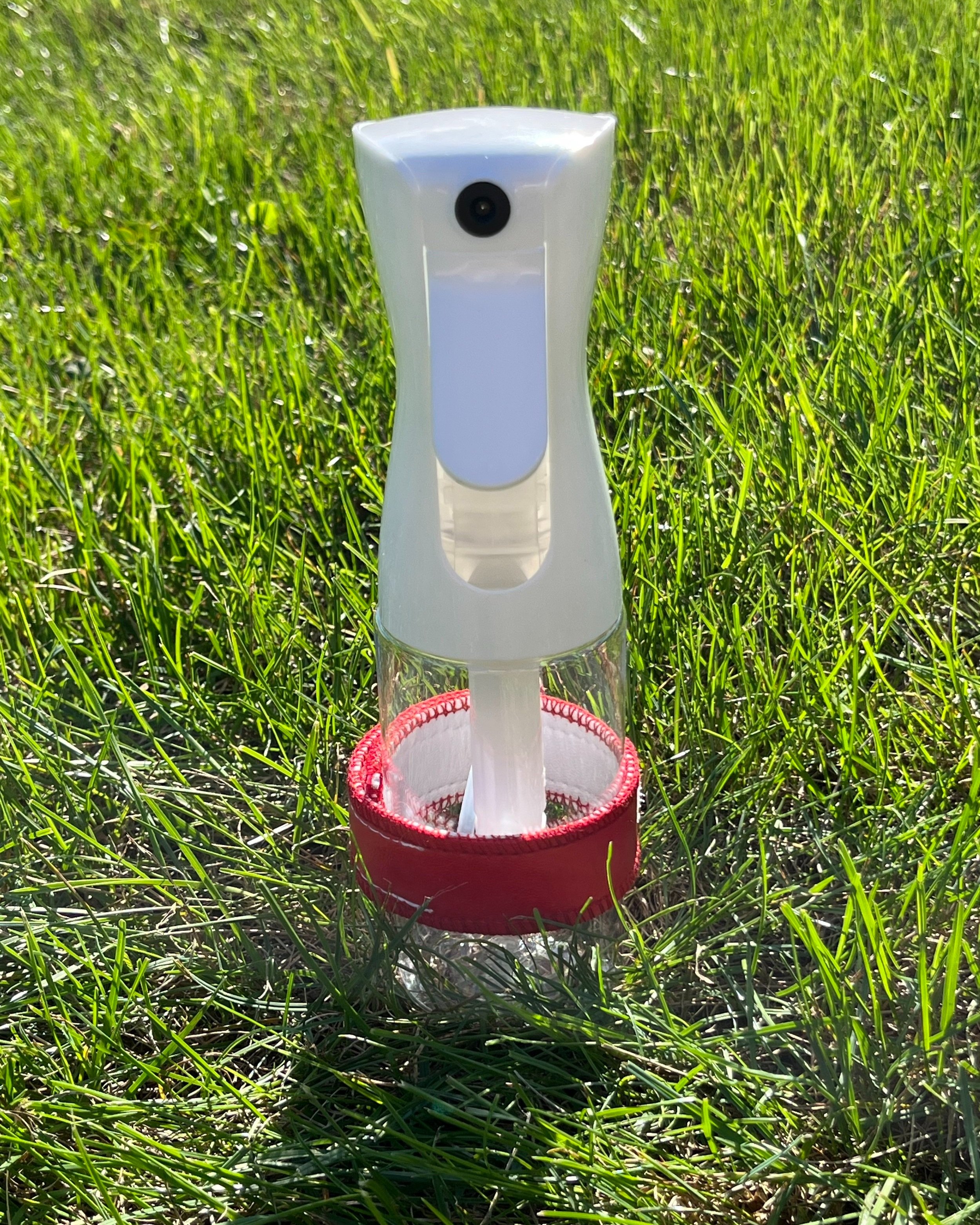 FIVE OUNCE MIST SPRAY BOTTLE W/MAGNET