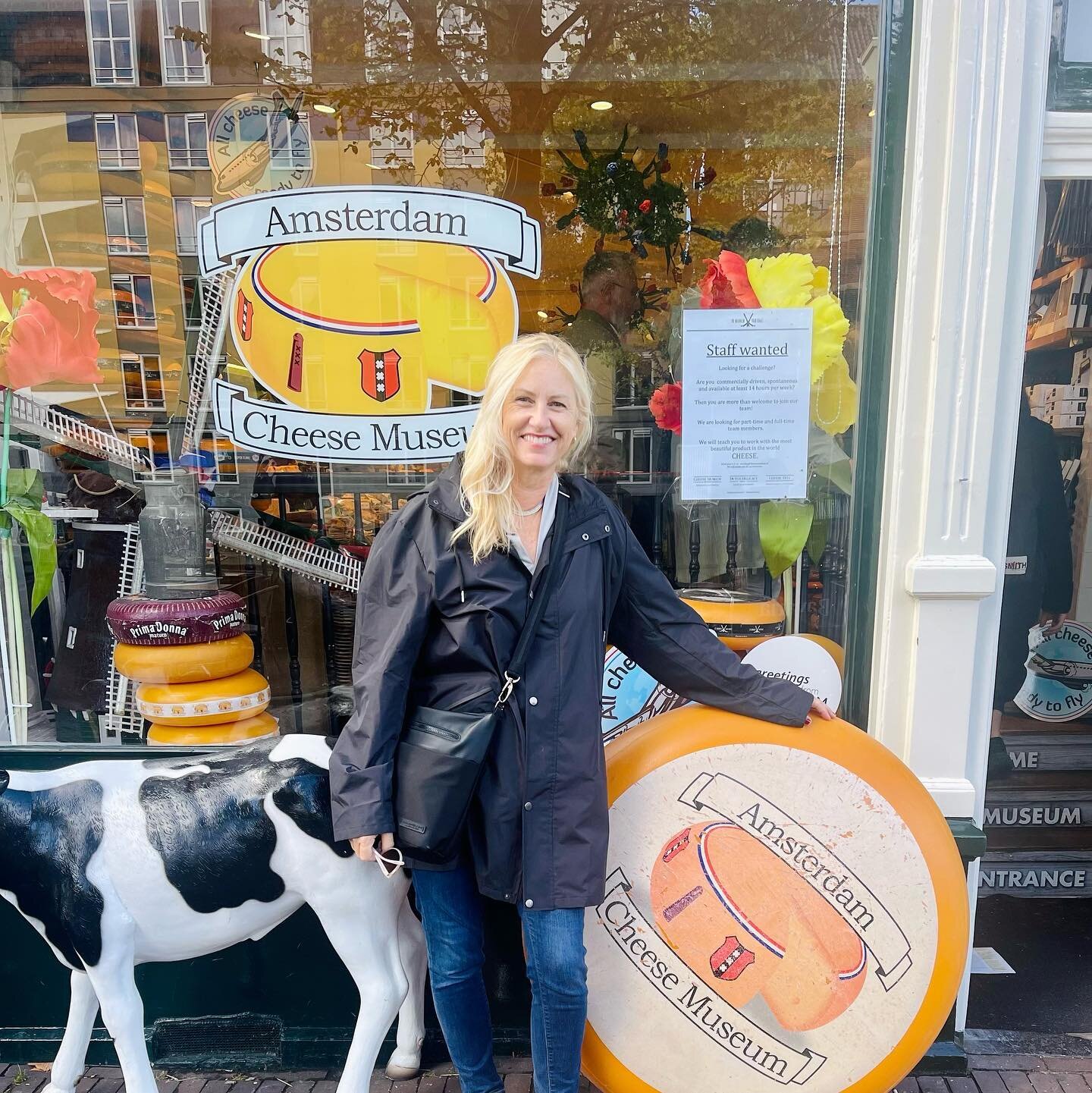 Day 5: Amsterdam- cheese museum, tulip museum(there is an ice cream tulip🌷), Albert Cuyp Street Market( named after a painter from the 17th century, pot lollipops for sale), beautiful architecture and giant chess game, and best part vegan food with 