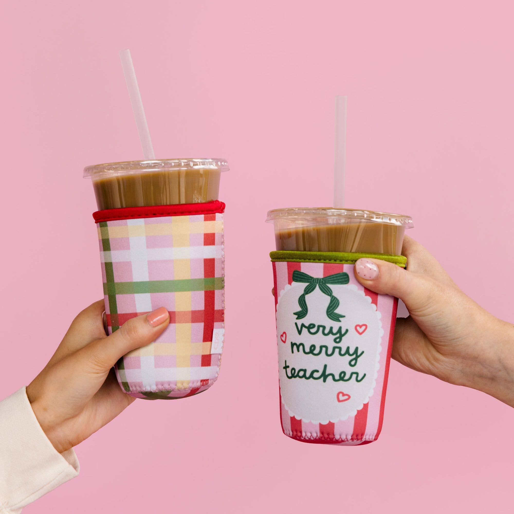 plaid-christmas-drink-sleeve-4.jpg
