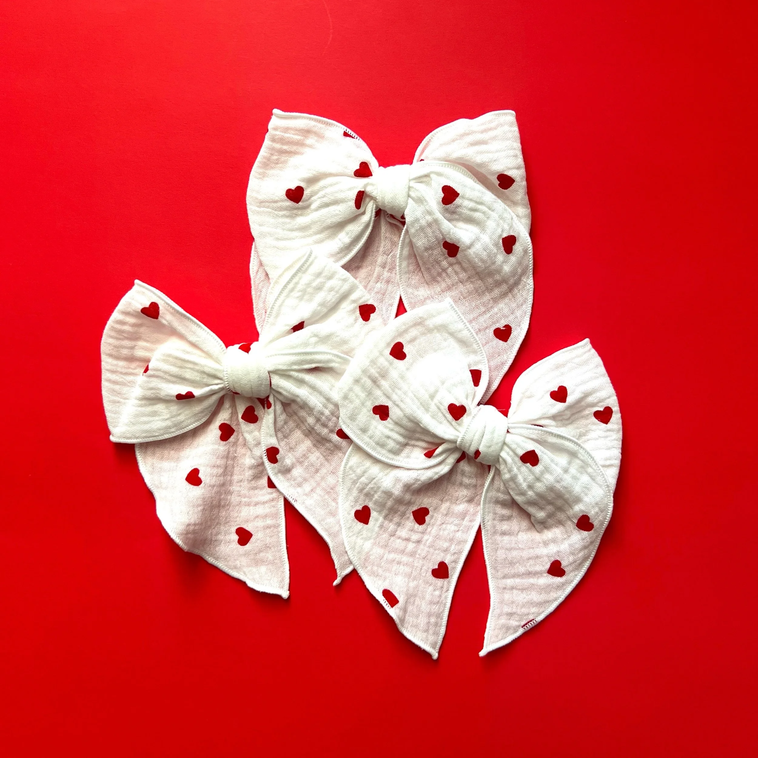 Giant Party Bow - Gauze Hearts