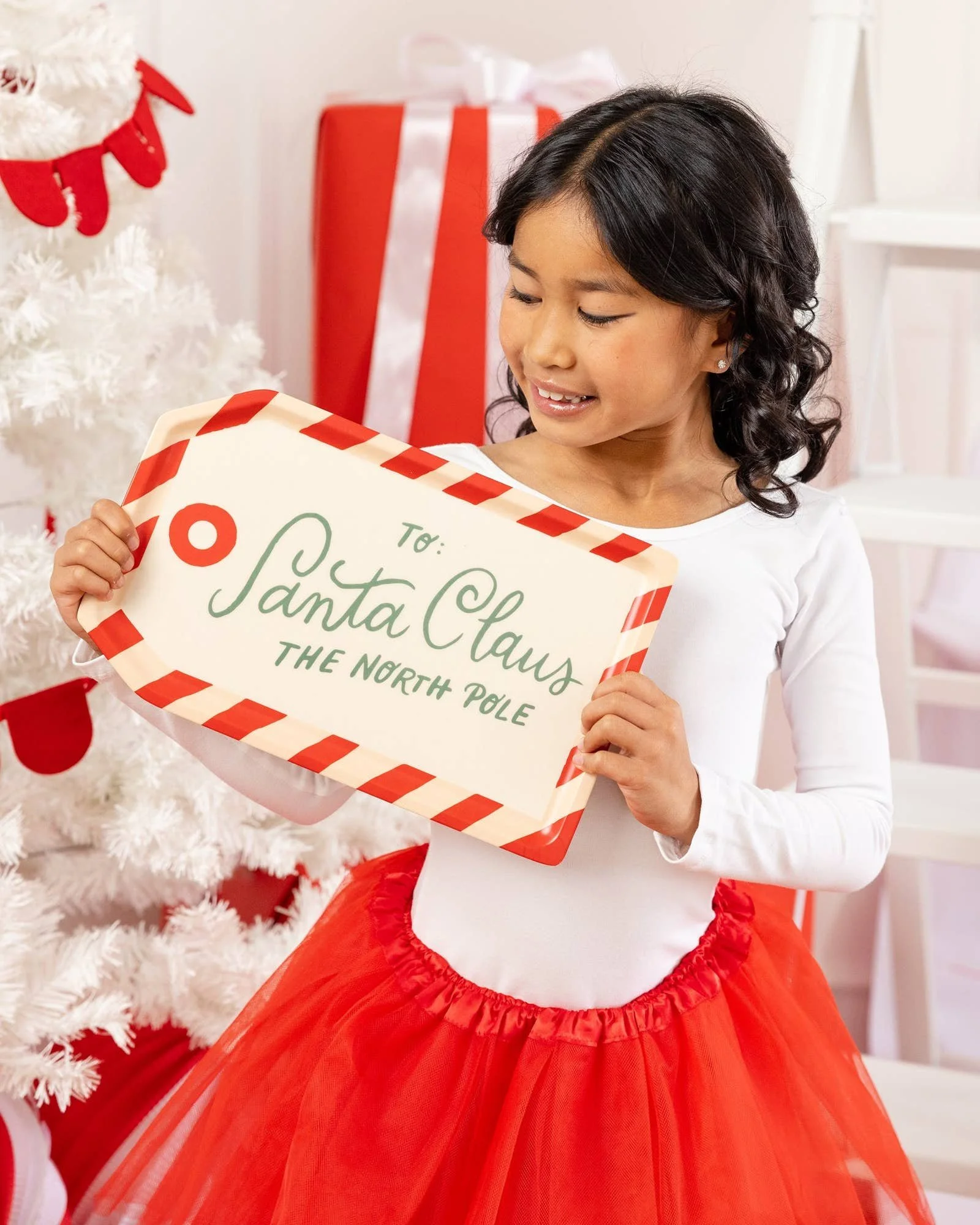 bec1231-to-santa-tag-bamboo-tray-4.jpg