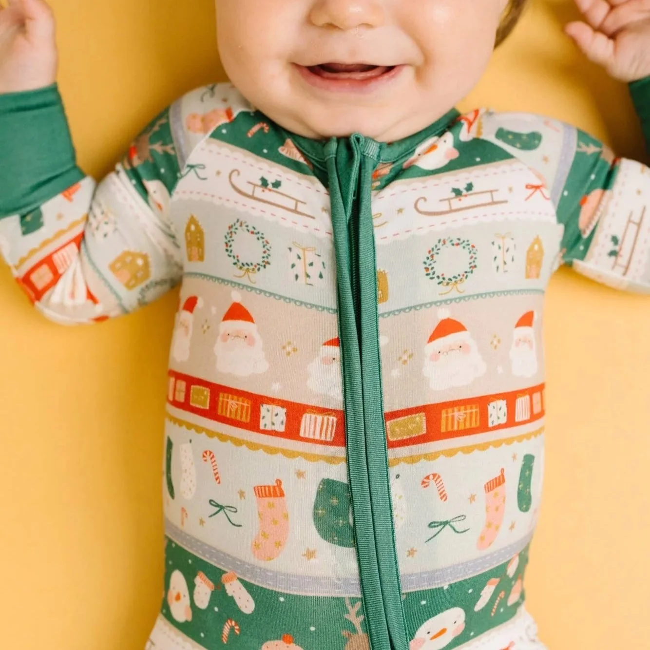 merry-little-christmas-bamboo-sleeper-12.jpg (Copy)
