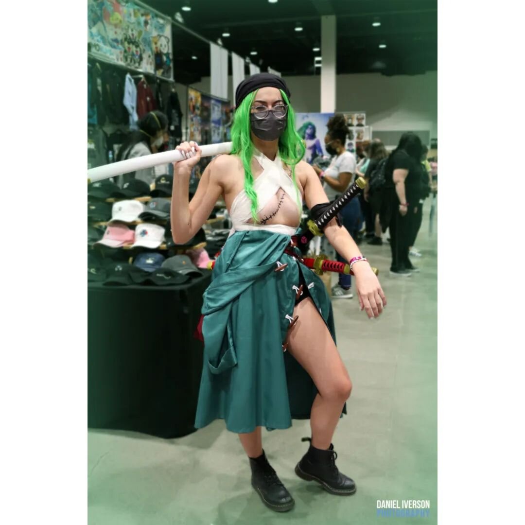 Cosplayer @heysheashea as Zoro from One Piece!!!
--------------------------------------------
#bayareaphotographer #sacanime #sacanimesummer #sacsummer #photoedit #cosplay #cosplayer #cosplaygirl #cosplayphotographer #cosplayphotography #cosplayersof