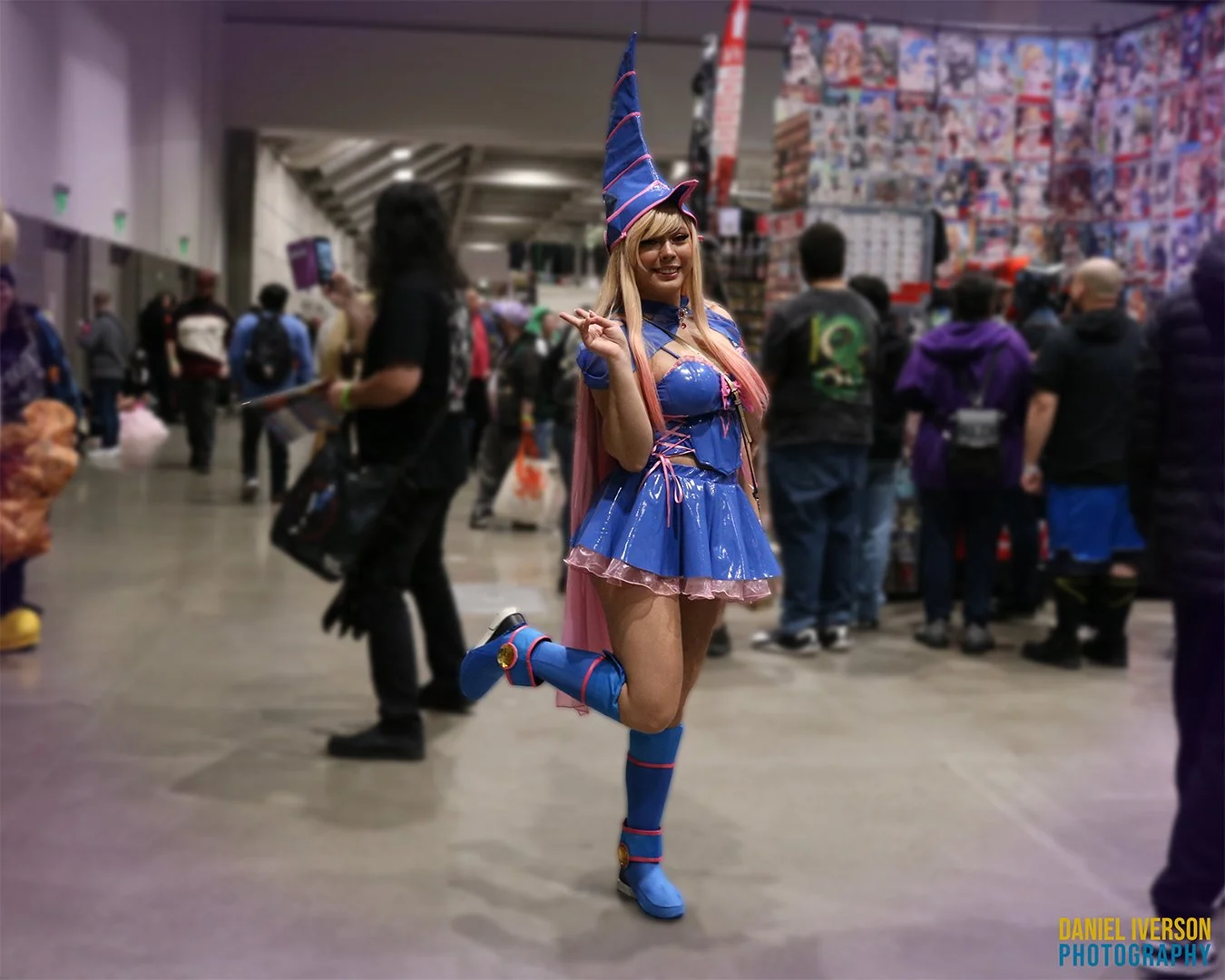 Cosplayer @mayrajaay as Dark Magician Girl from Yu-Gi-Oh!!!!!
------------------------------------
#bayareaphotographer #sacanime #sacanimewinter #sacwinter #photoedit #cosplay #cosplayer #cosplayphotographer
#cosplayphotography #cosplayersofinstagra