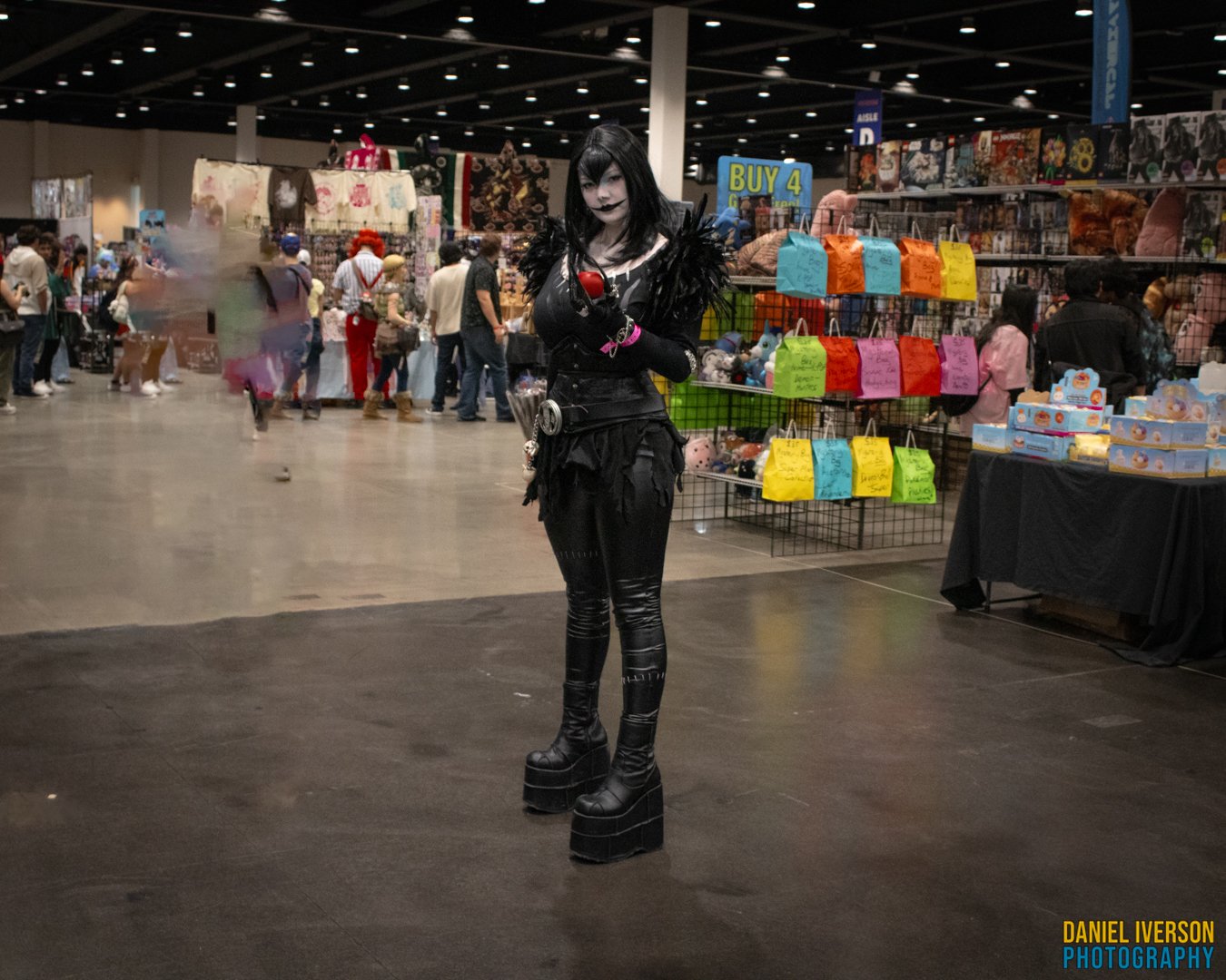 Cosplayer @urfavryuk as Ryuk from Death Note!!!!
------------------------------------
#cosplayphotographer #sacanimesummer #ryukcosplay #deathnotecosplay #sacanime2026