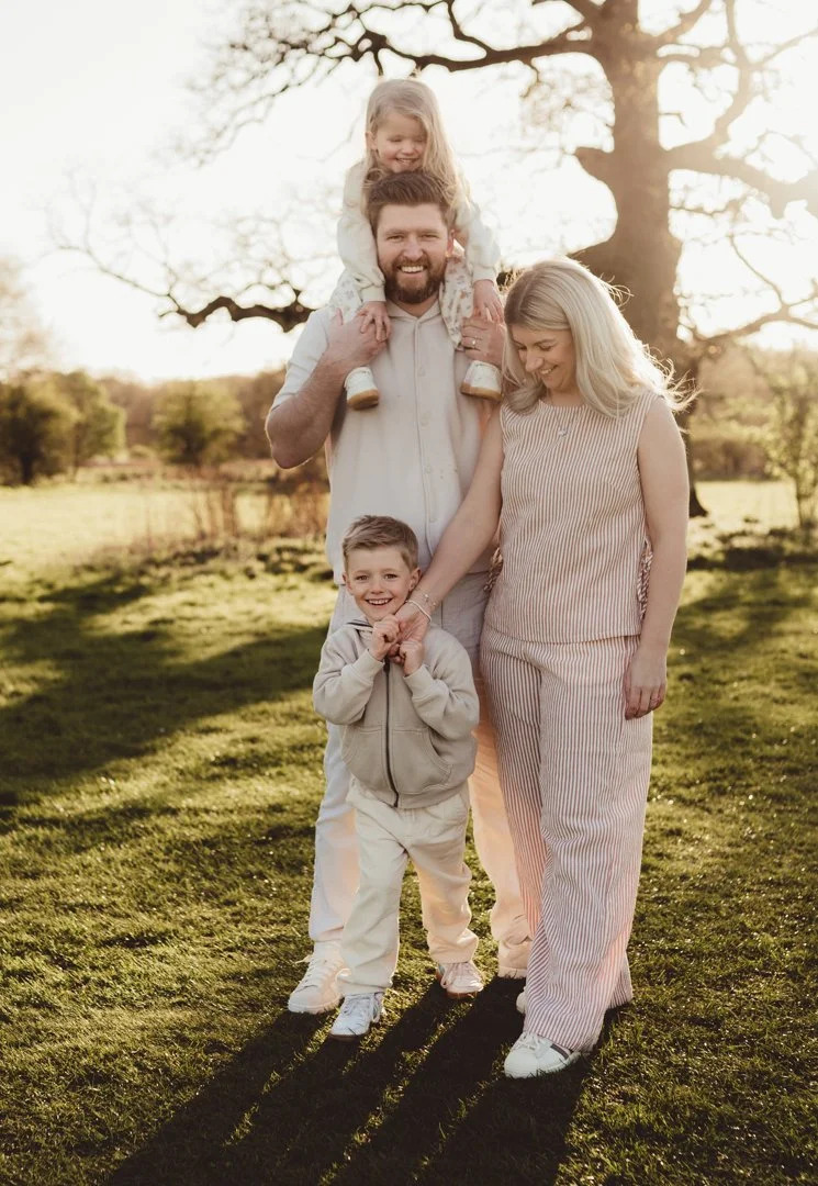 outdoor-family-sunset-jodie-wilson-photography-saffron-walden-essex-33.jpg