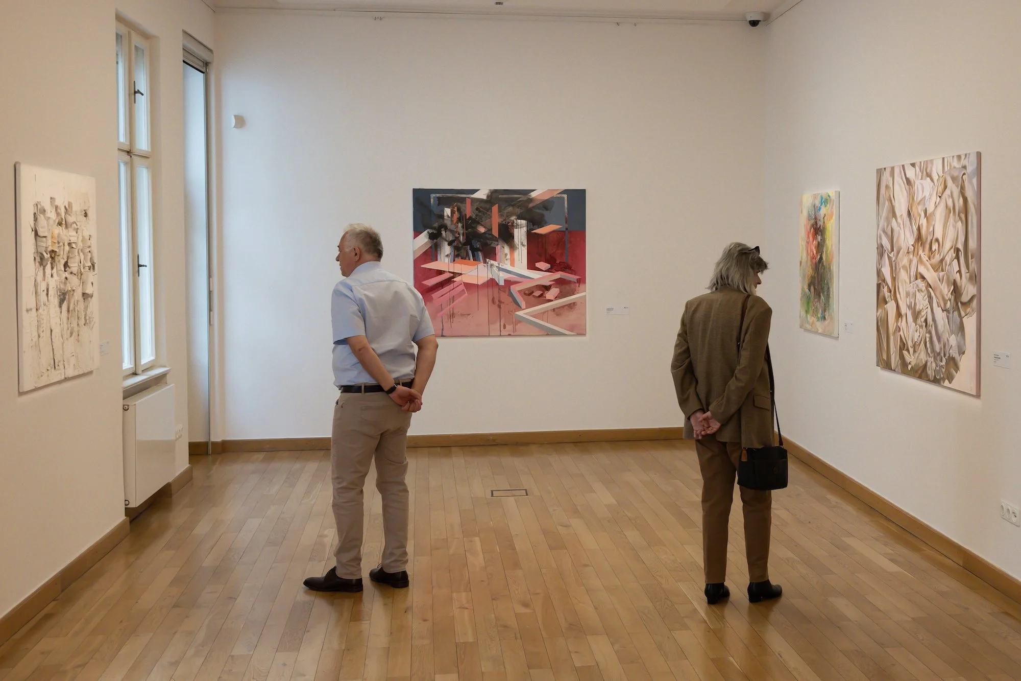 Nearly 900 entries featured at painting biennale in Szeged