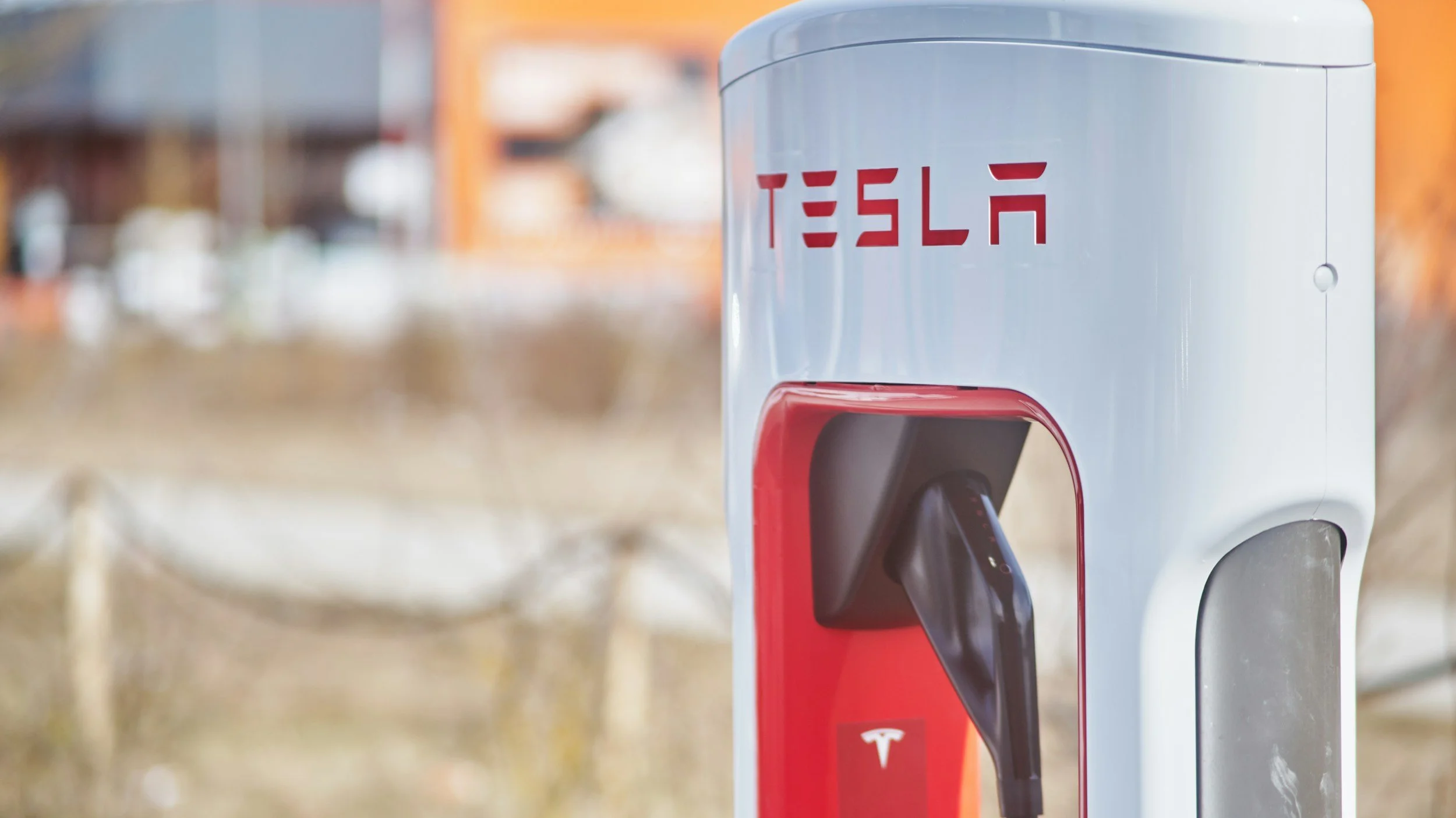 Tesla opens new Supercharger station in Szeged; city now has two fast-charge sites