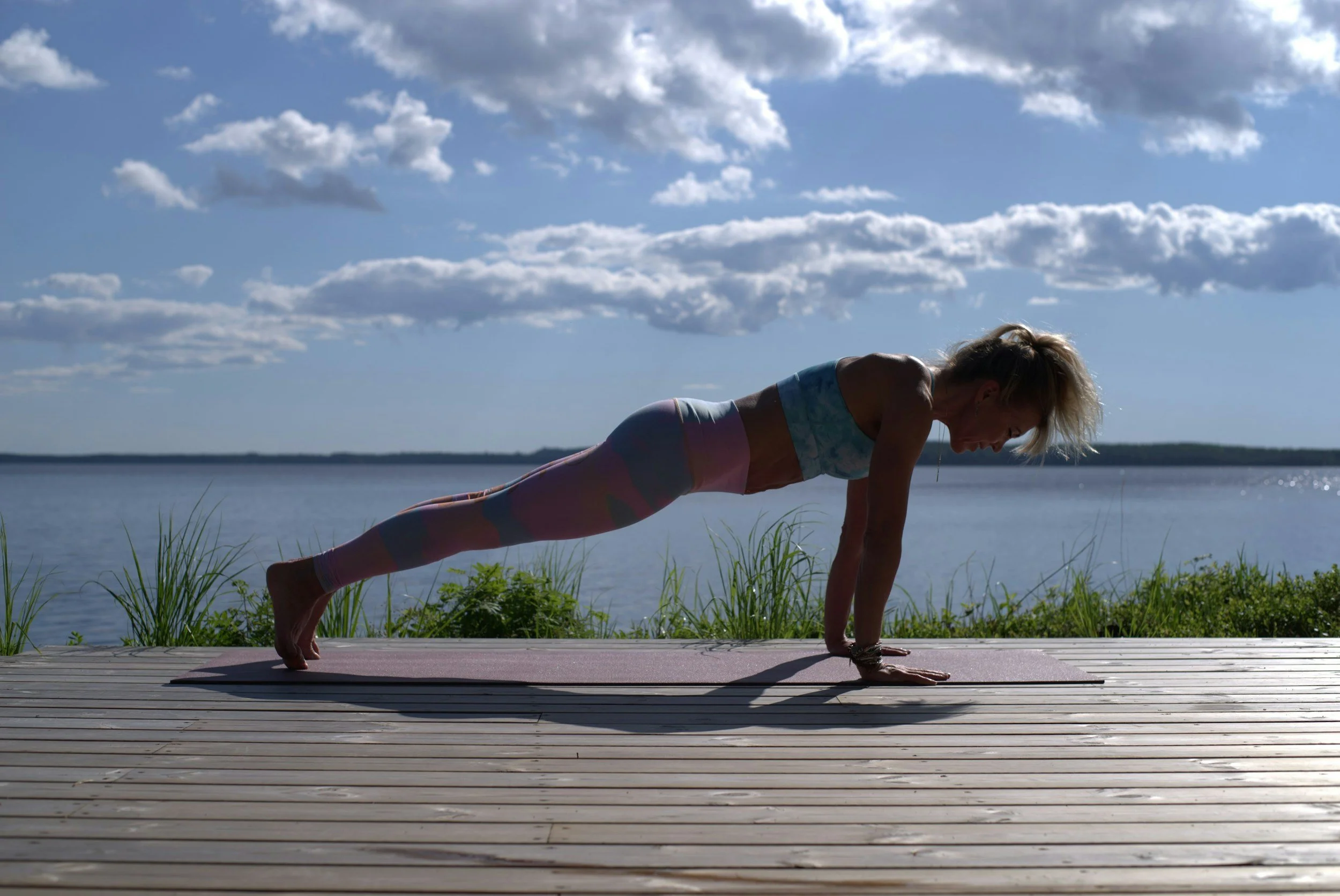 Why strength training is a necessary complement to yoga if you want to age well