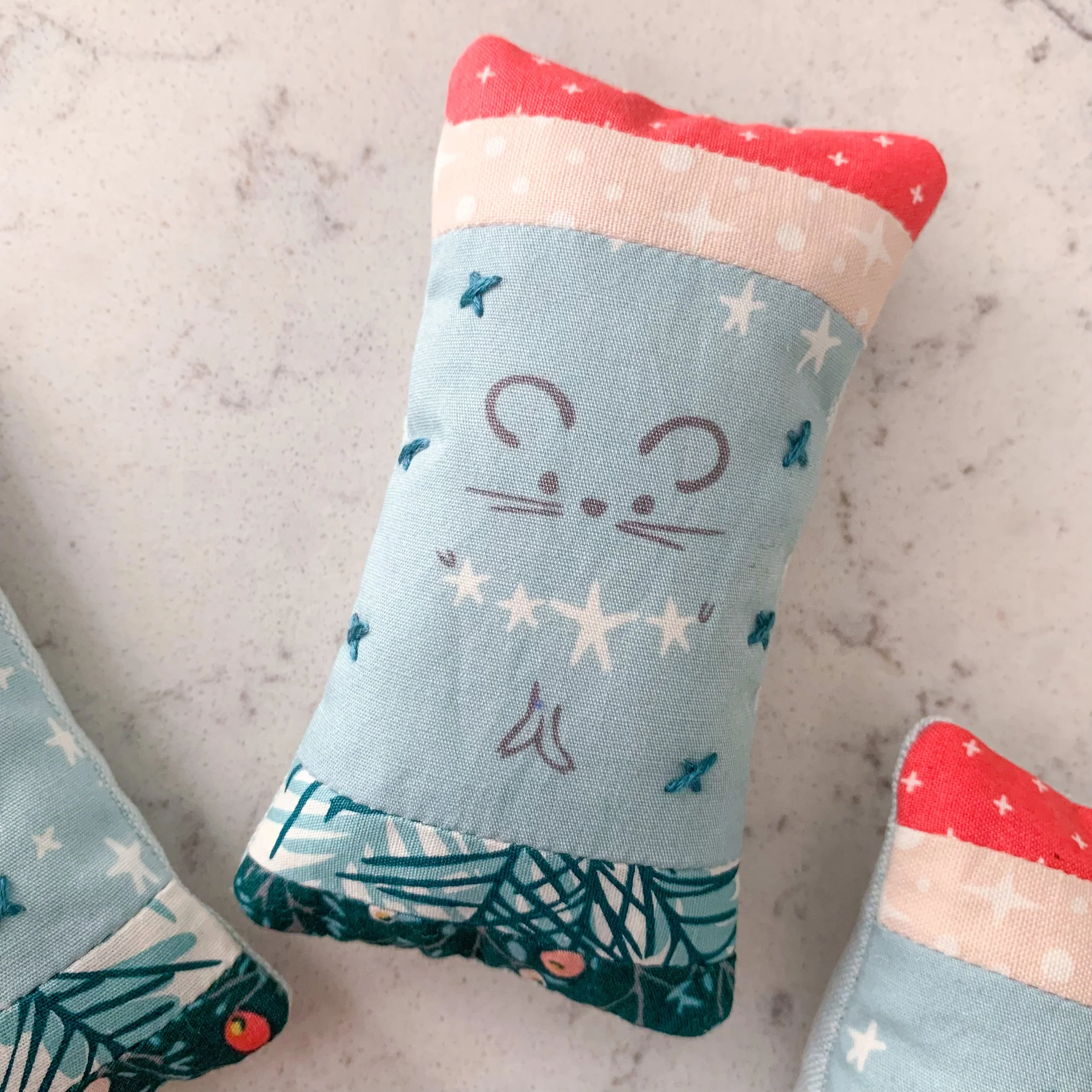 Little Town Mini Pinnies Mouse