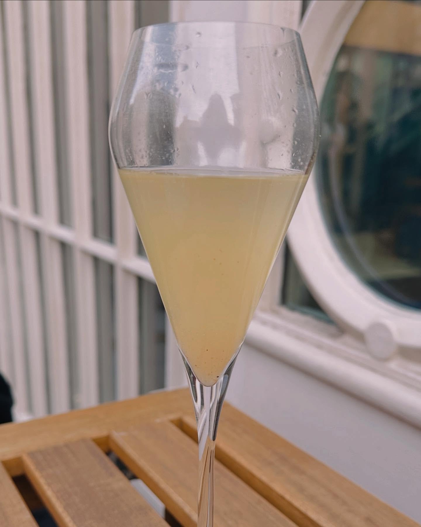 A delicious mocktail before immersing ourselves in fair Verona with a dream cast of @royalballetandopera performers.
We are, of course, here to mainly witness the downfall of #tybalt with masterful characterisation from @balletboy09 I’m off to