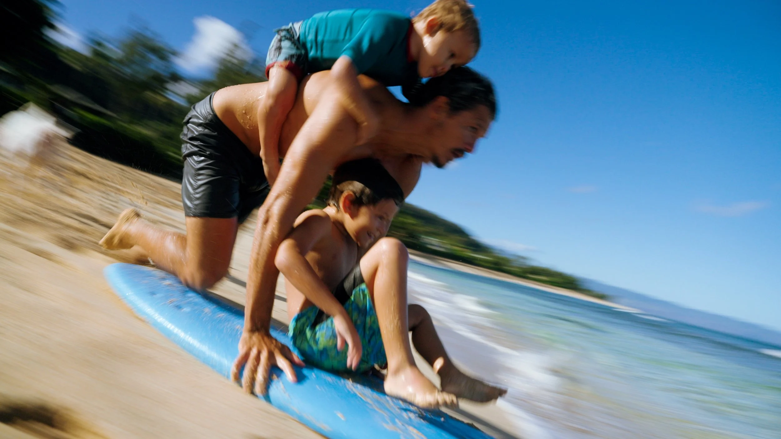 3. LE.00_04_14_08.Still021.jpg